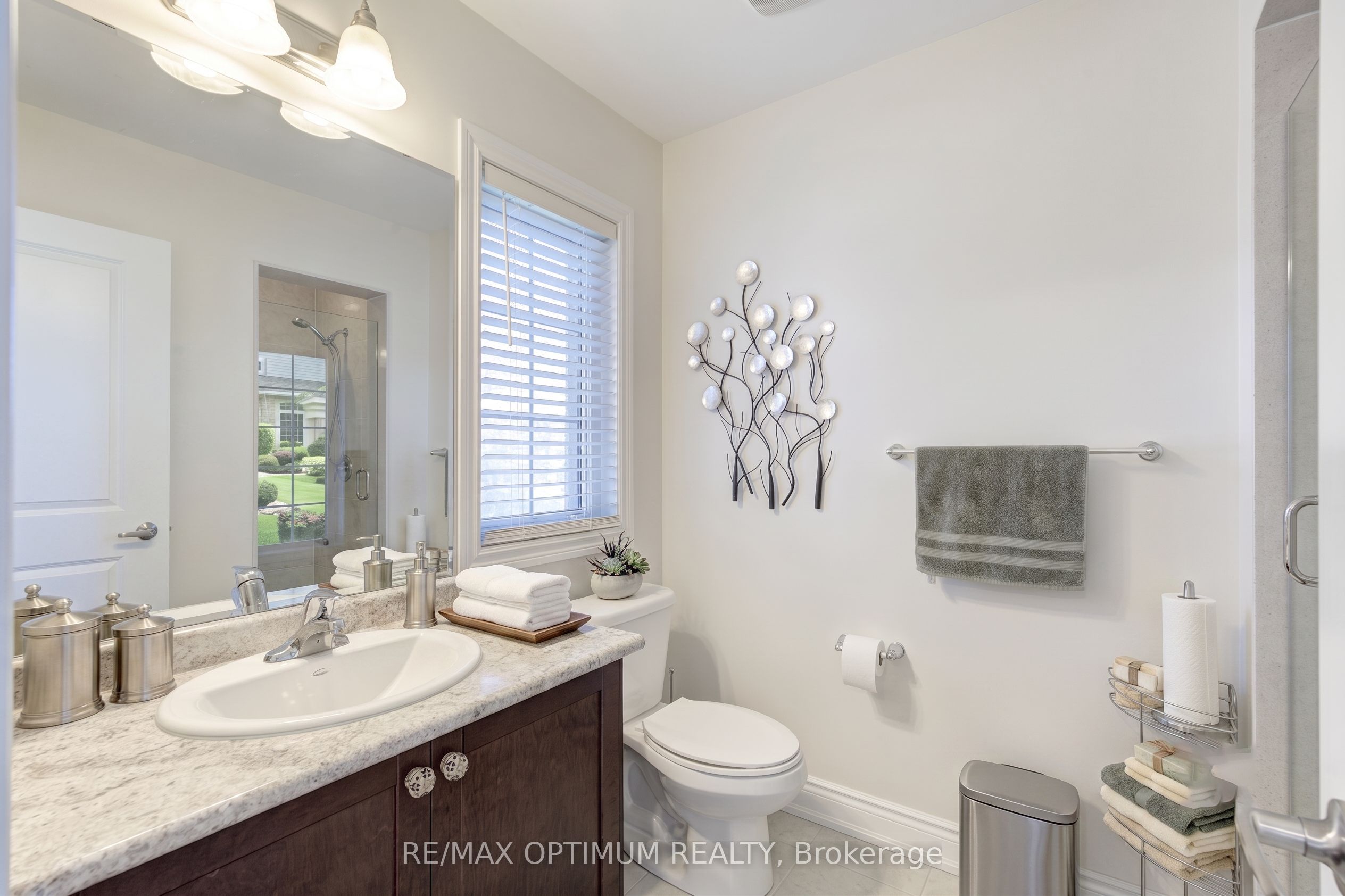 82 Oakmore Lane Property Photo 8