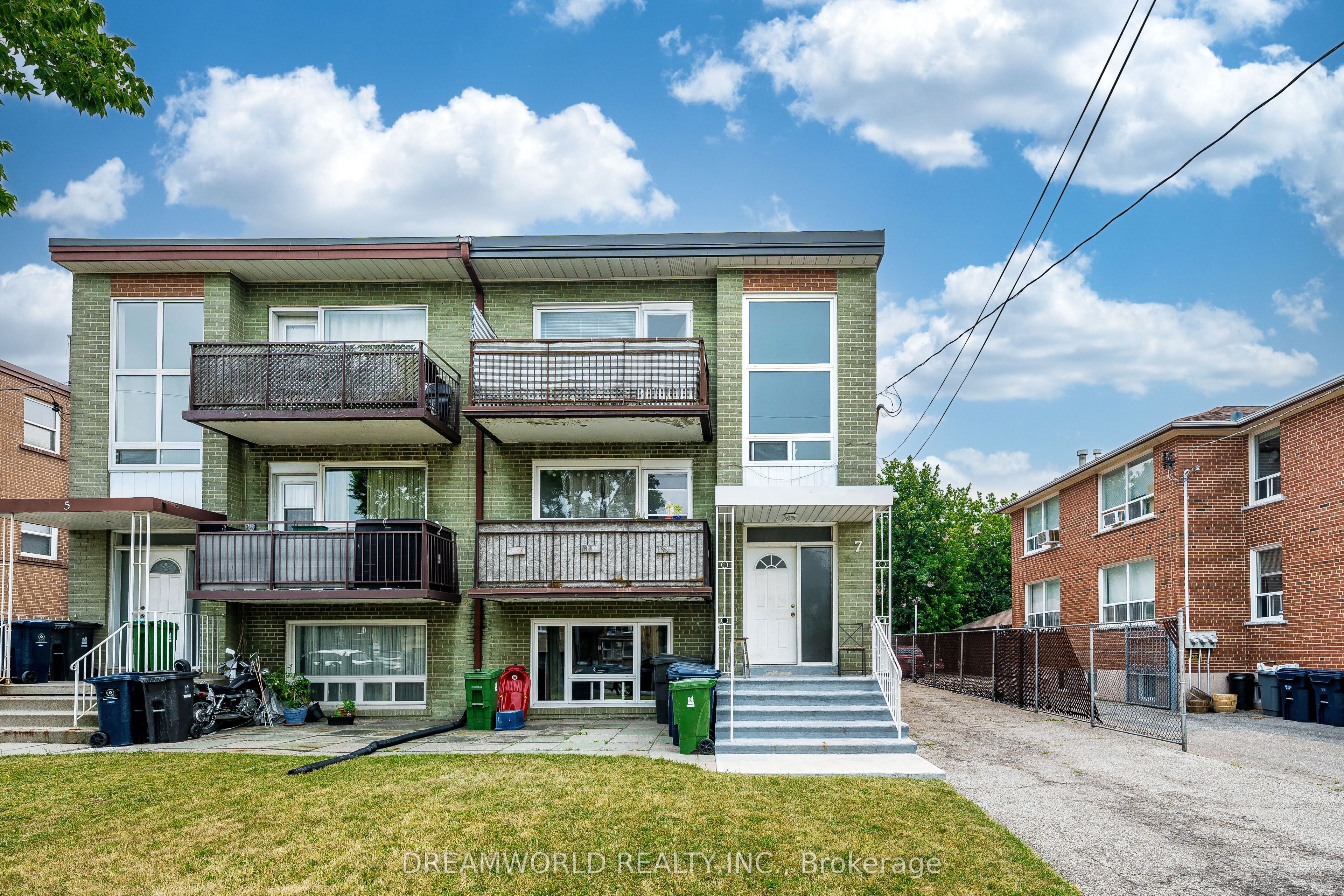 7 Diana Drive