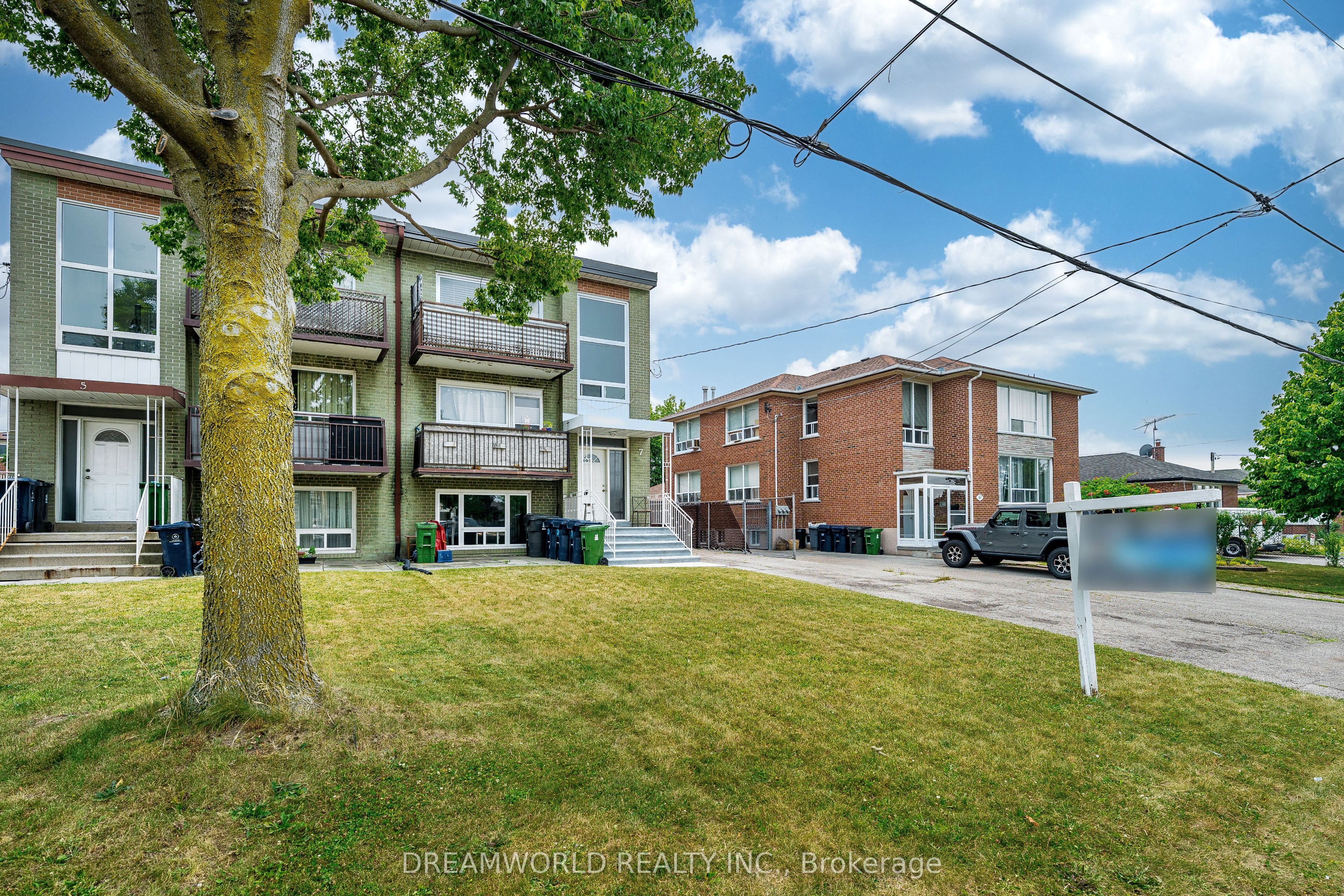 7 Diana Drive Property Photo 2