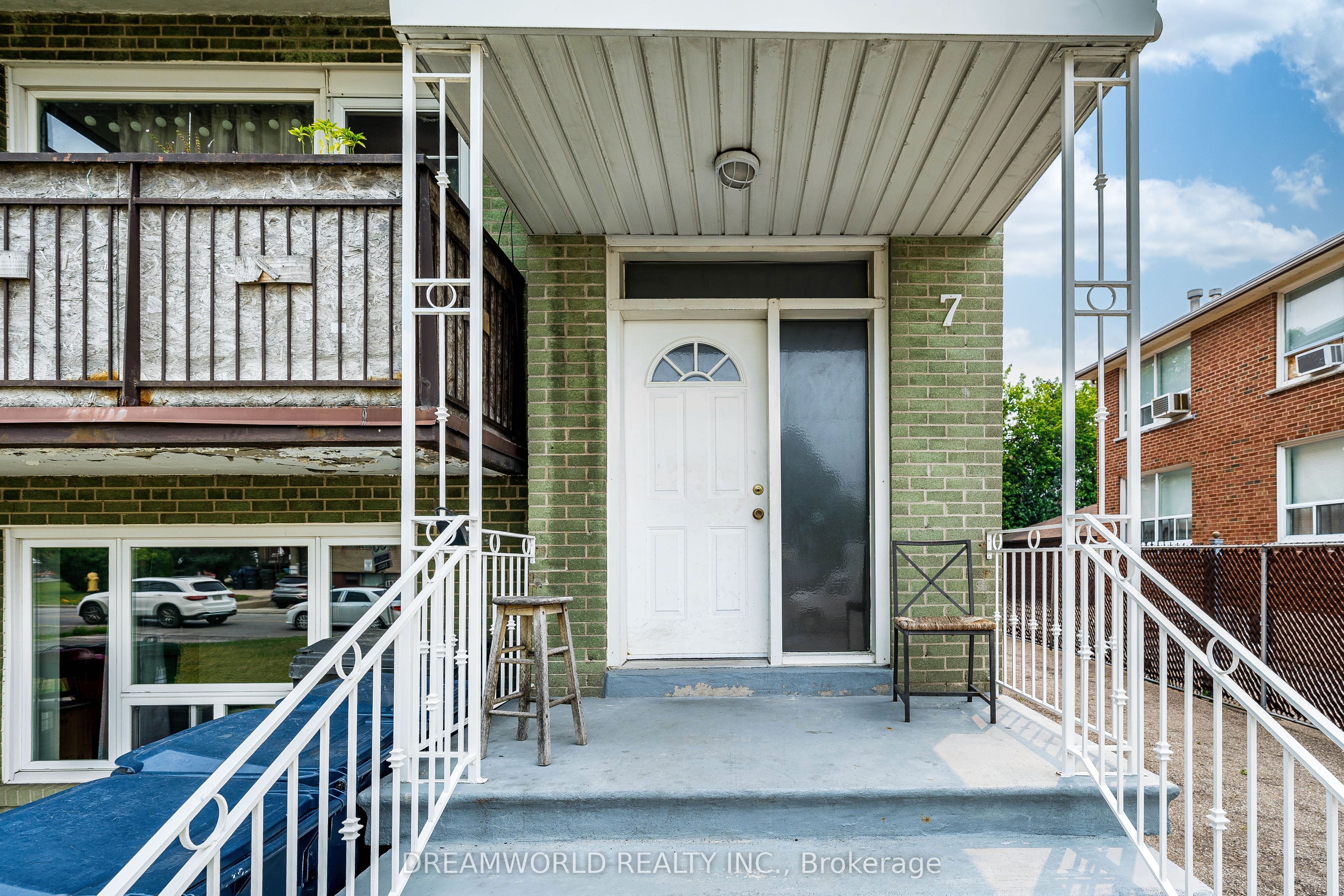 7 Diana Drive Property Photo 4