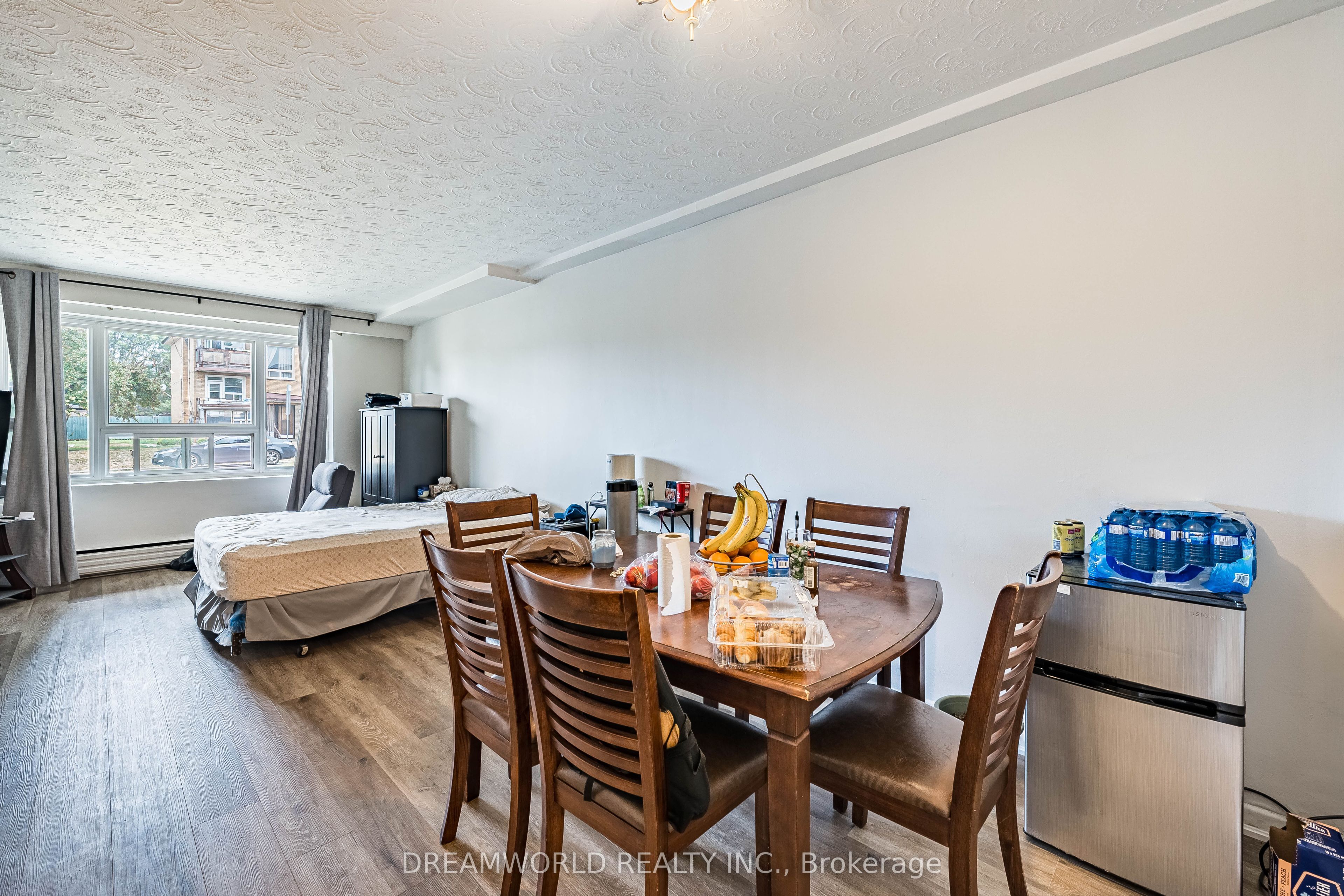 7 Diana Drive Property Photo 8