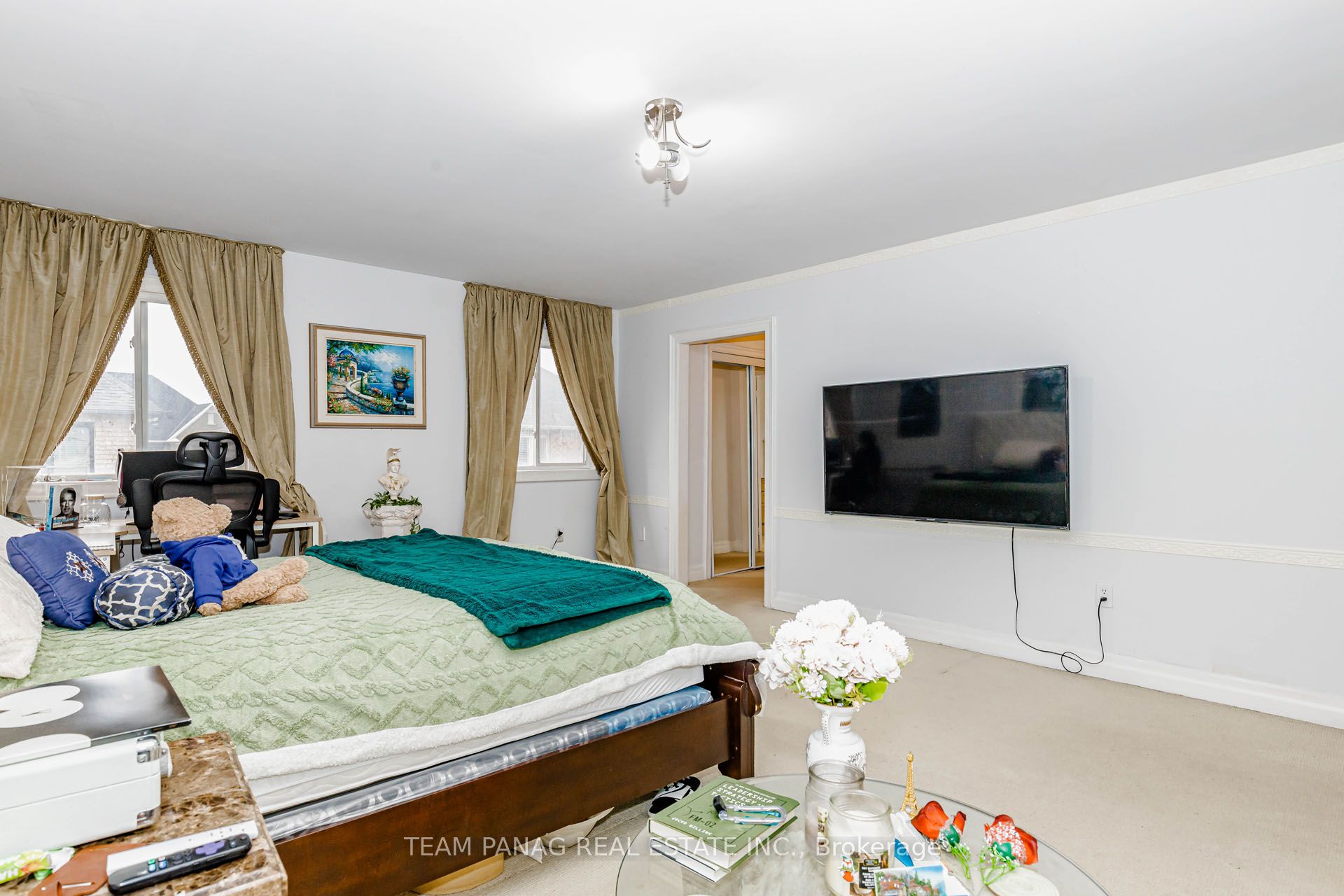 19 Valleycreek Drive Property Photo 19
