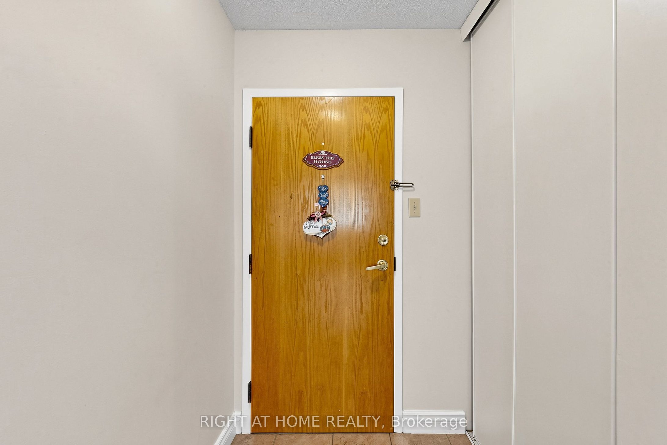 300 Webb Drive Ph9 Property Photo 23