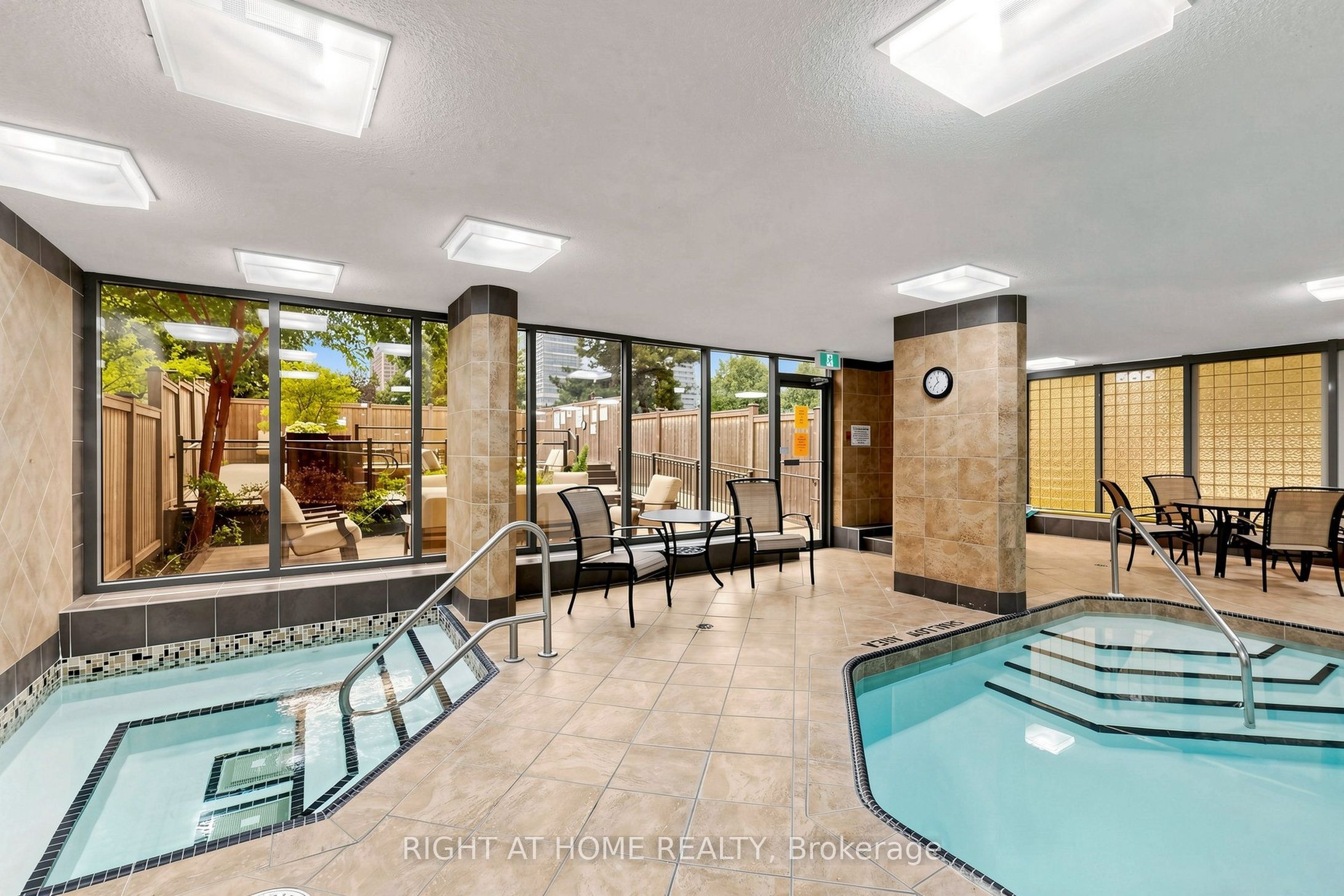 300 Webb Drive Ph9 Property Photo 24