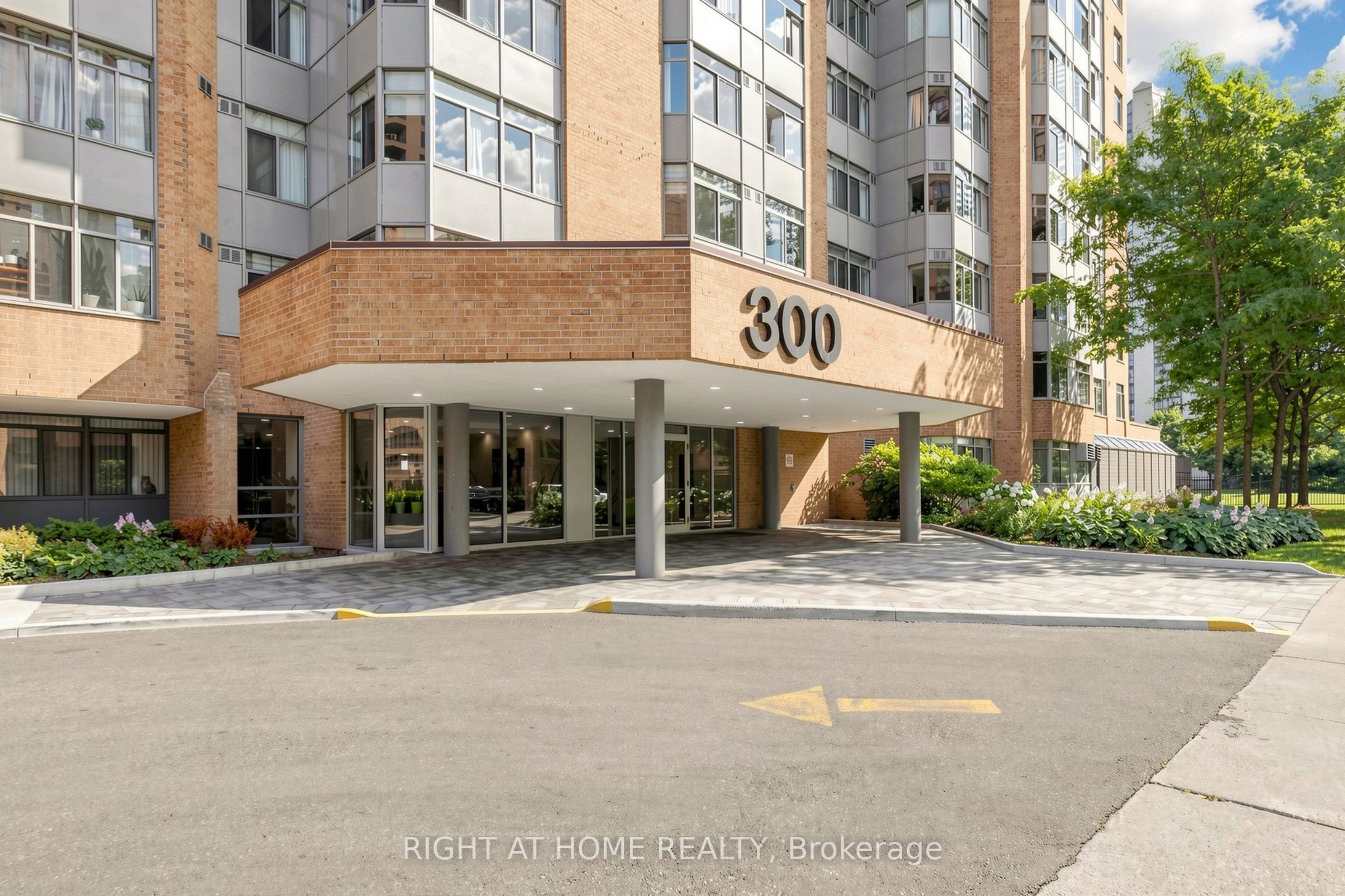 300 Webb Drive Ph9 Property Photo 41