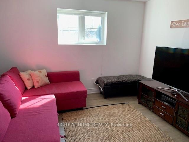 256 Leiterman Drive Lower Property Photo 4