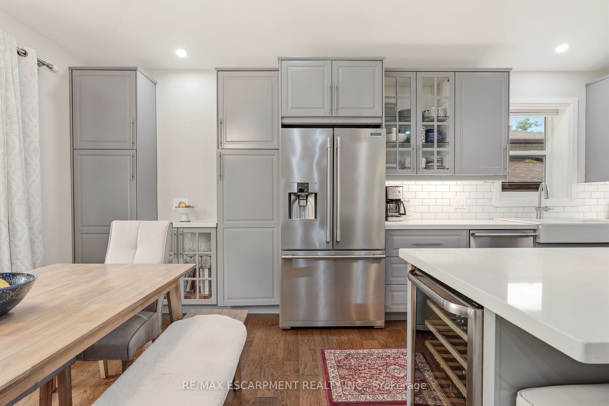 715 Drury Lane Property Photo 10