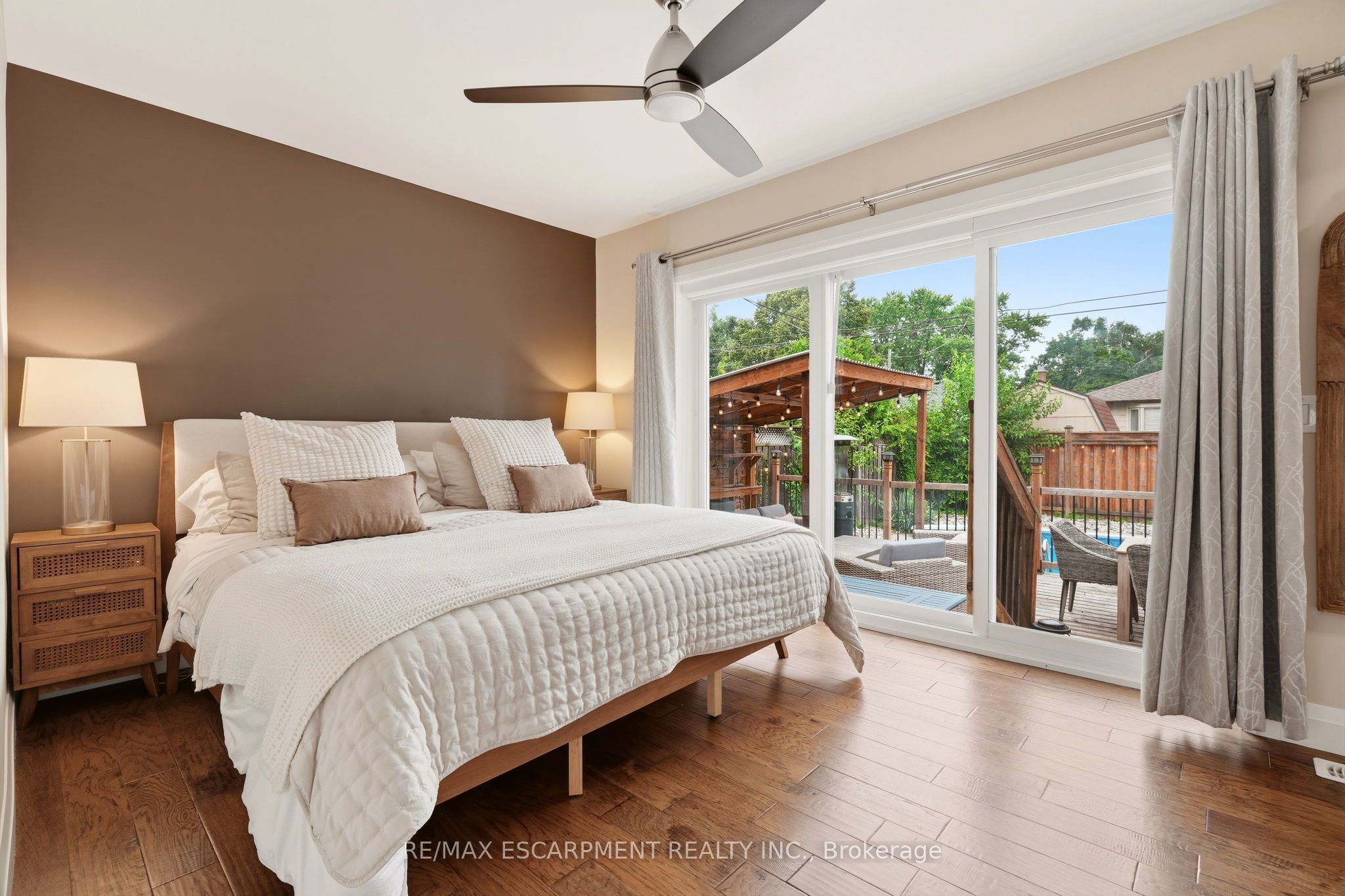 715 Drury Lane Property Photo 22