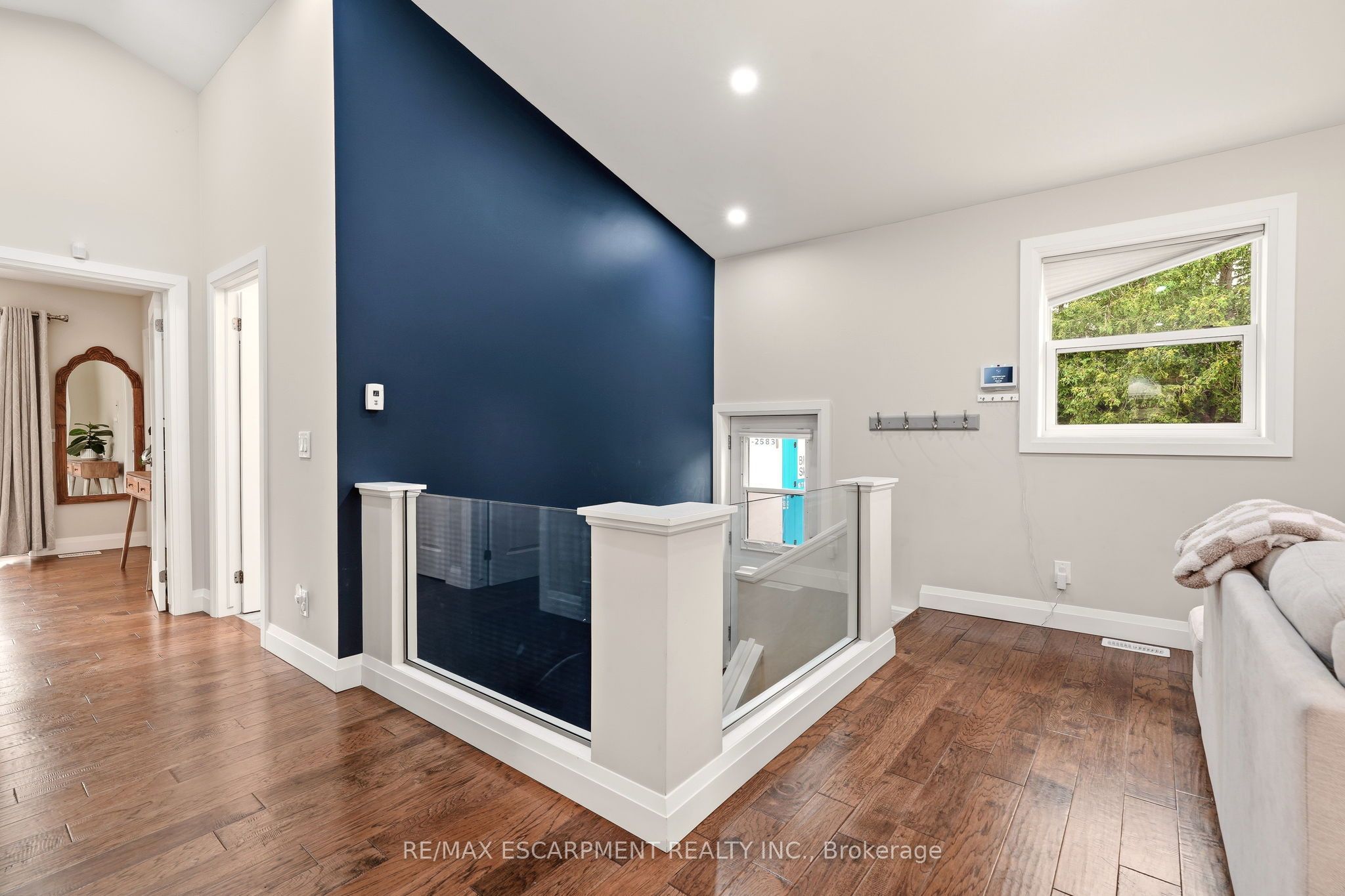 715 Drury Lane Property Photo 29