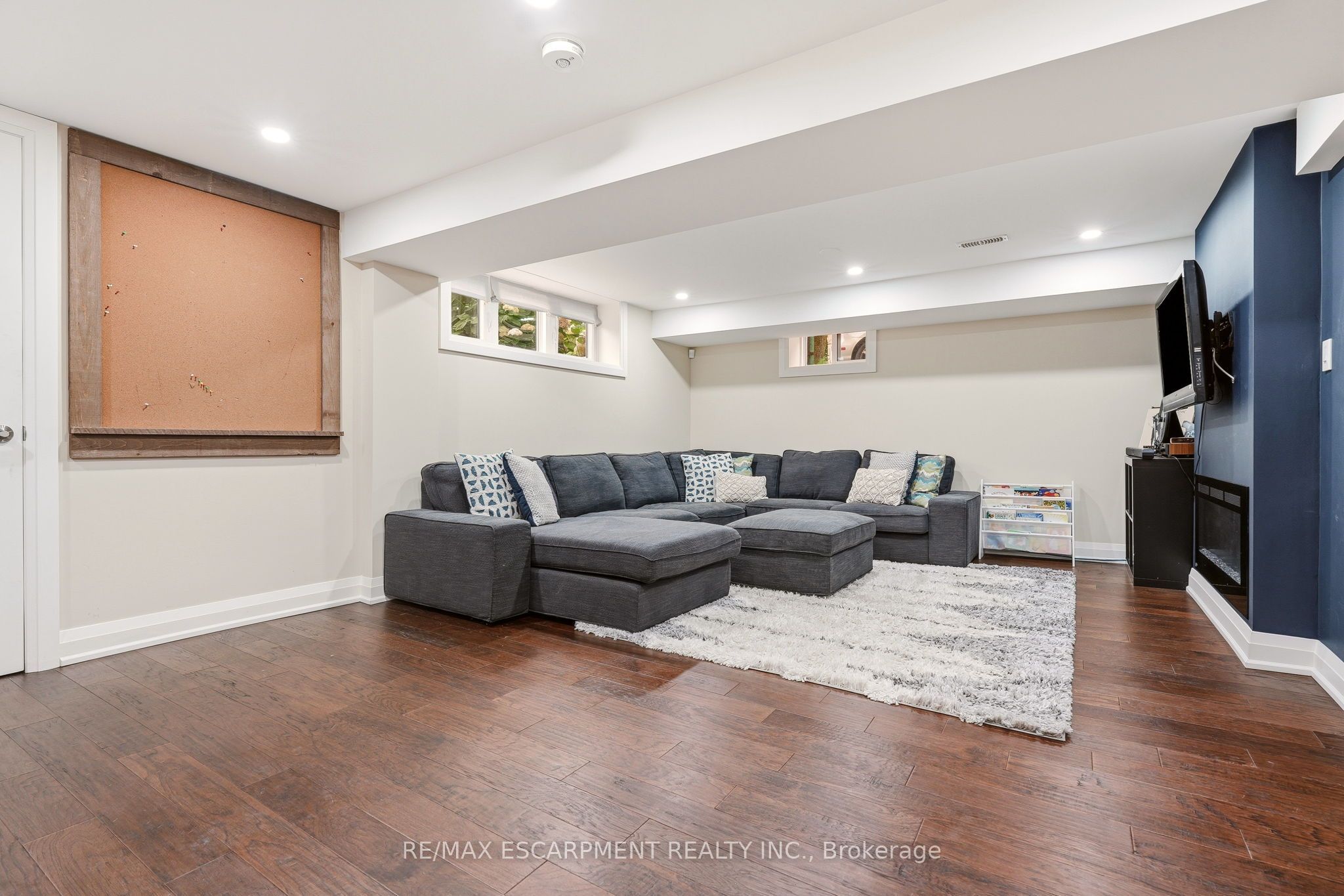 715 Drury Lane Property Photo 31