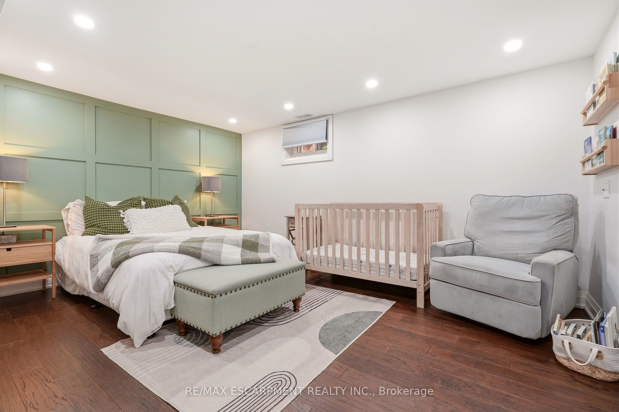 715 Drury Lane Property Photo 34