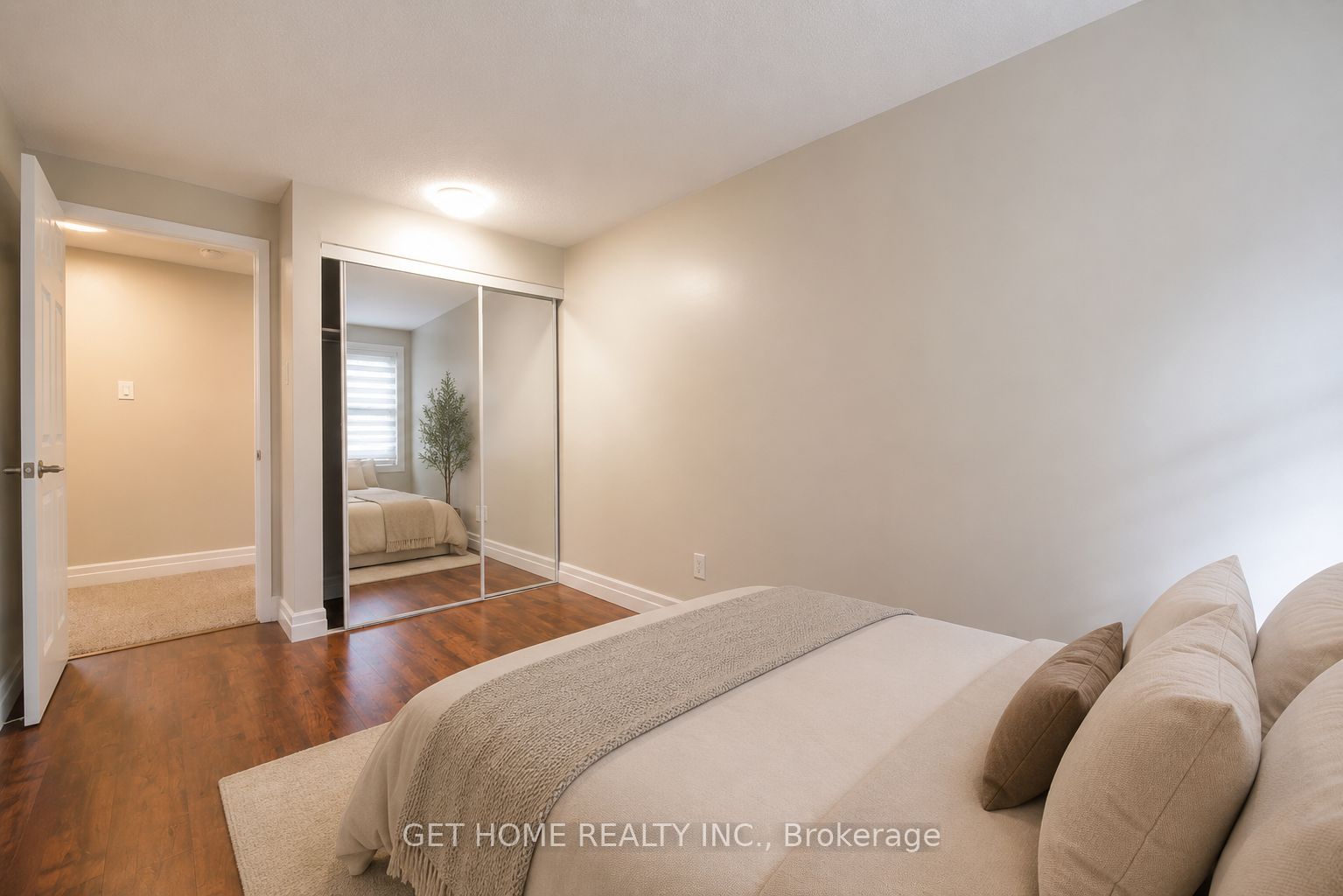 2185 Fairchild Boulevard #23 Property Photo 19