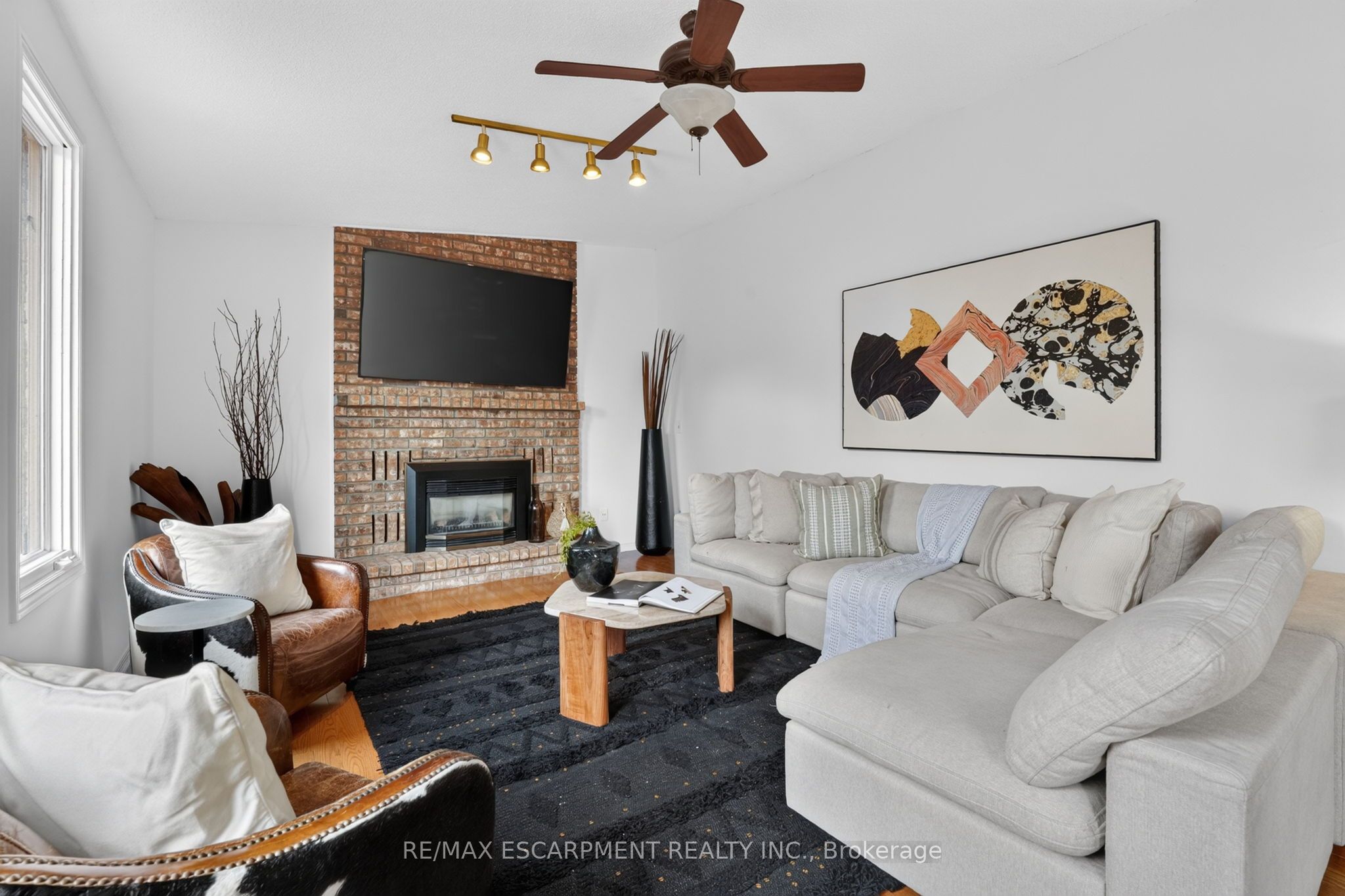 2450 Overton Drive Property Photo 19