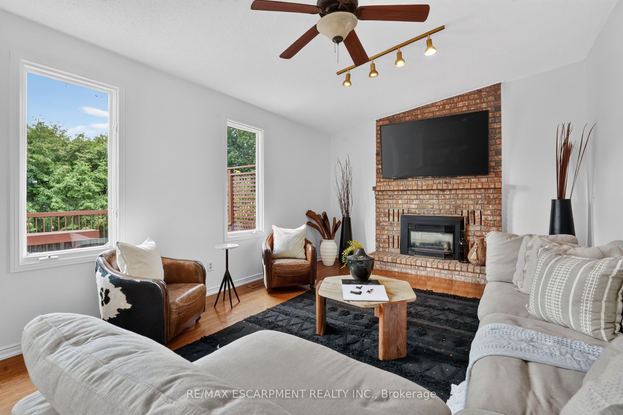 2450 Overton Drive Property Photo 20
