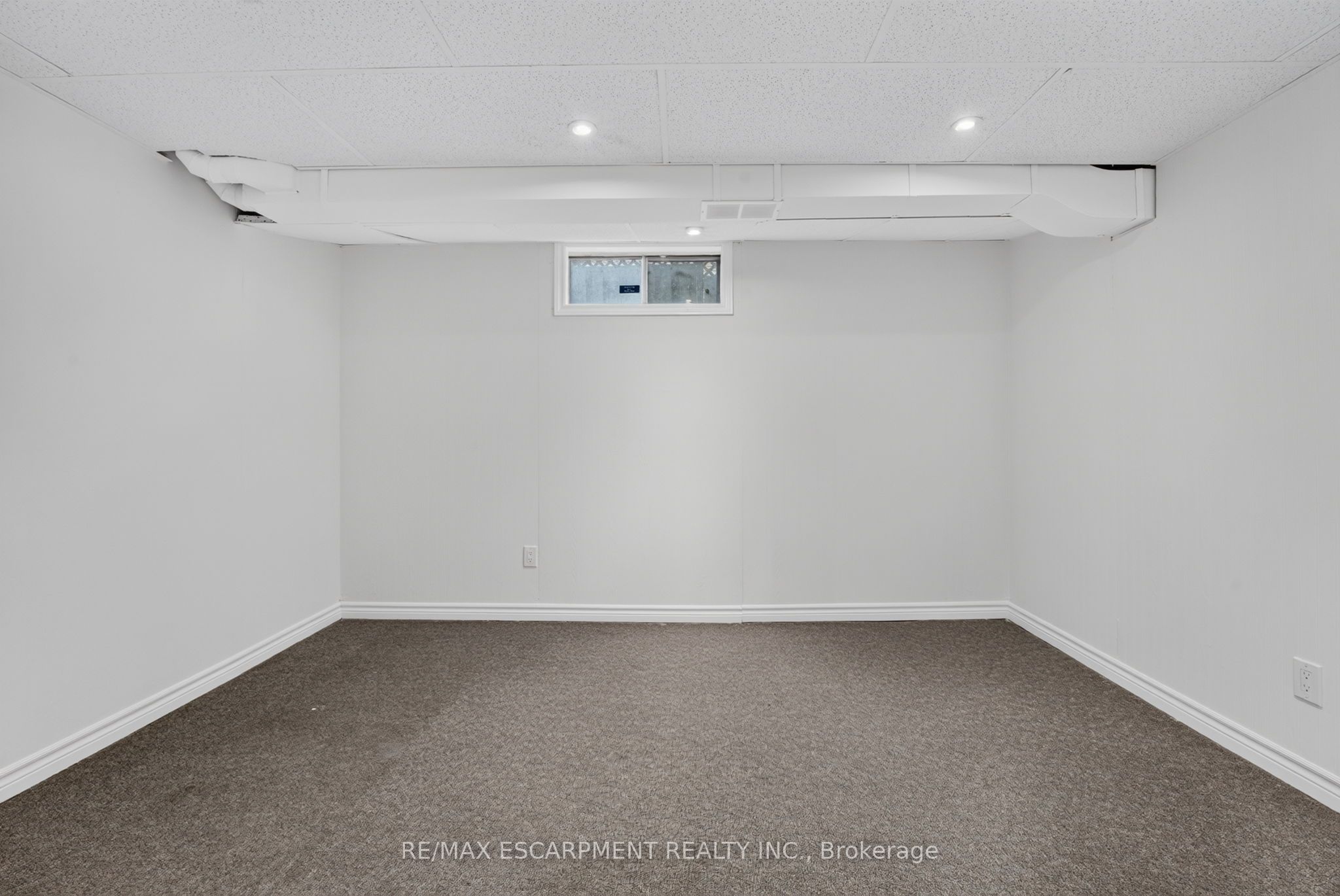 2450 Overton Drive Property Photo 40