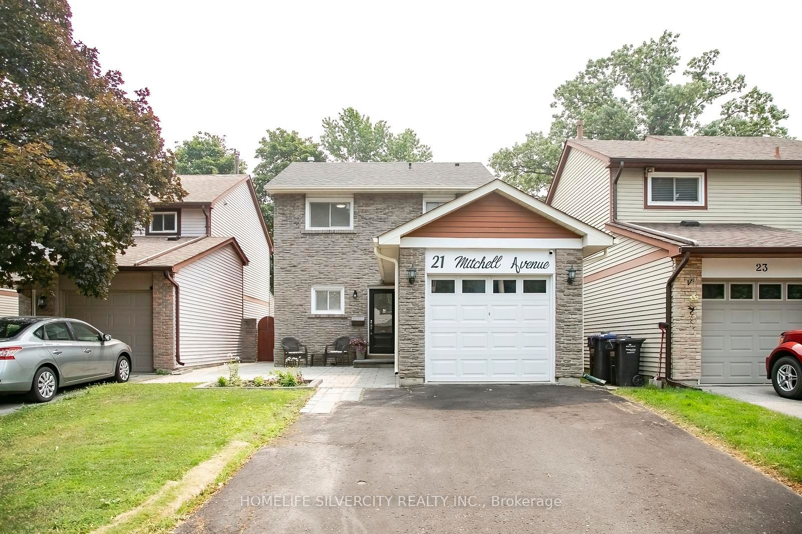 21 Mitchell Avenue Property Photo 1