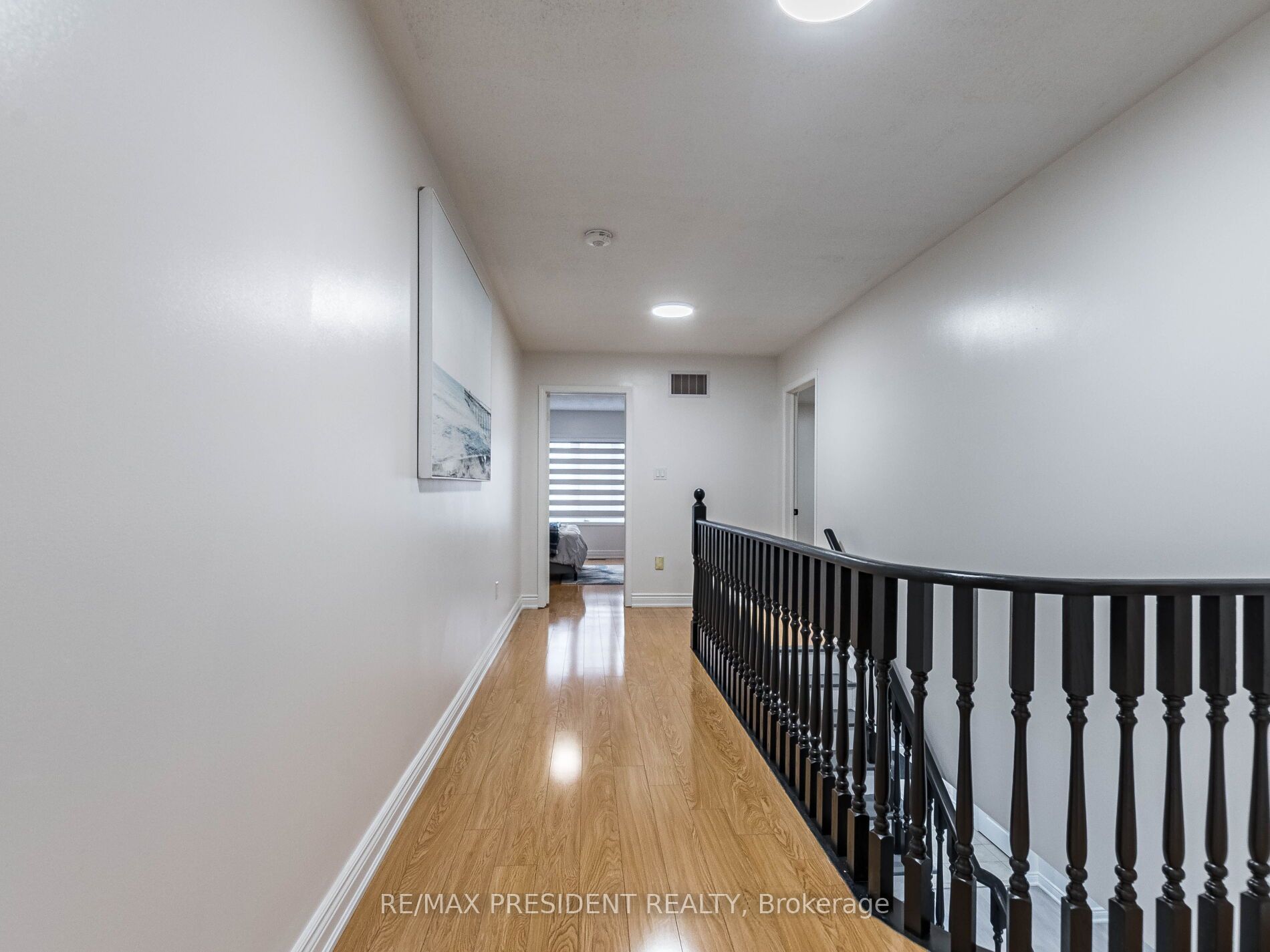 8 River Heights Drive Property Photo 12