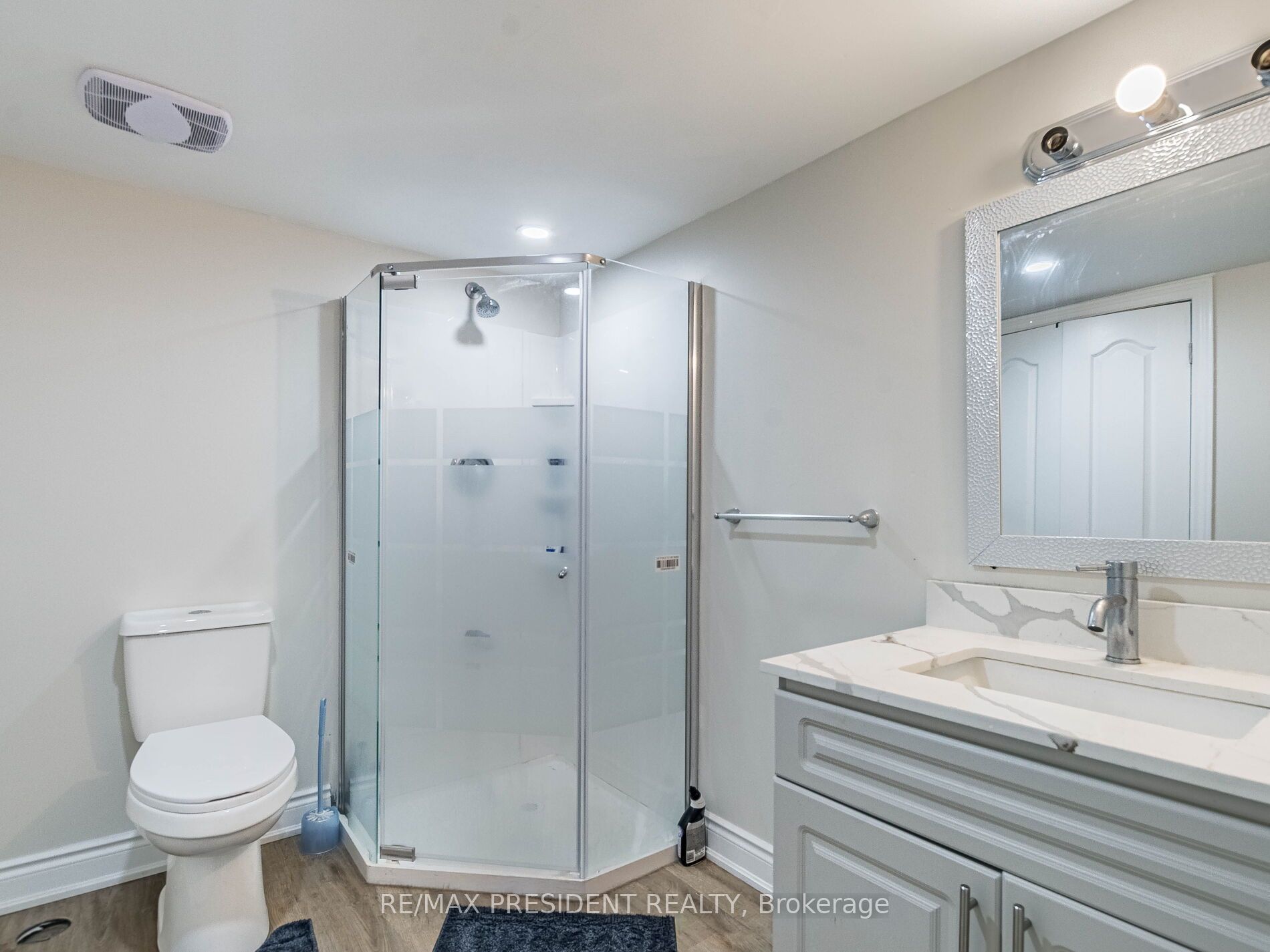 8 River Heights Drive Property Photo 33