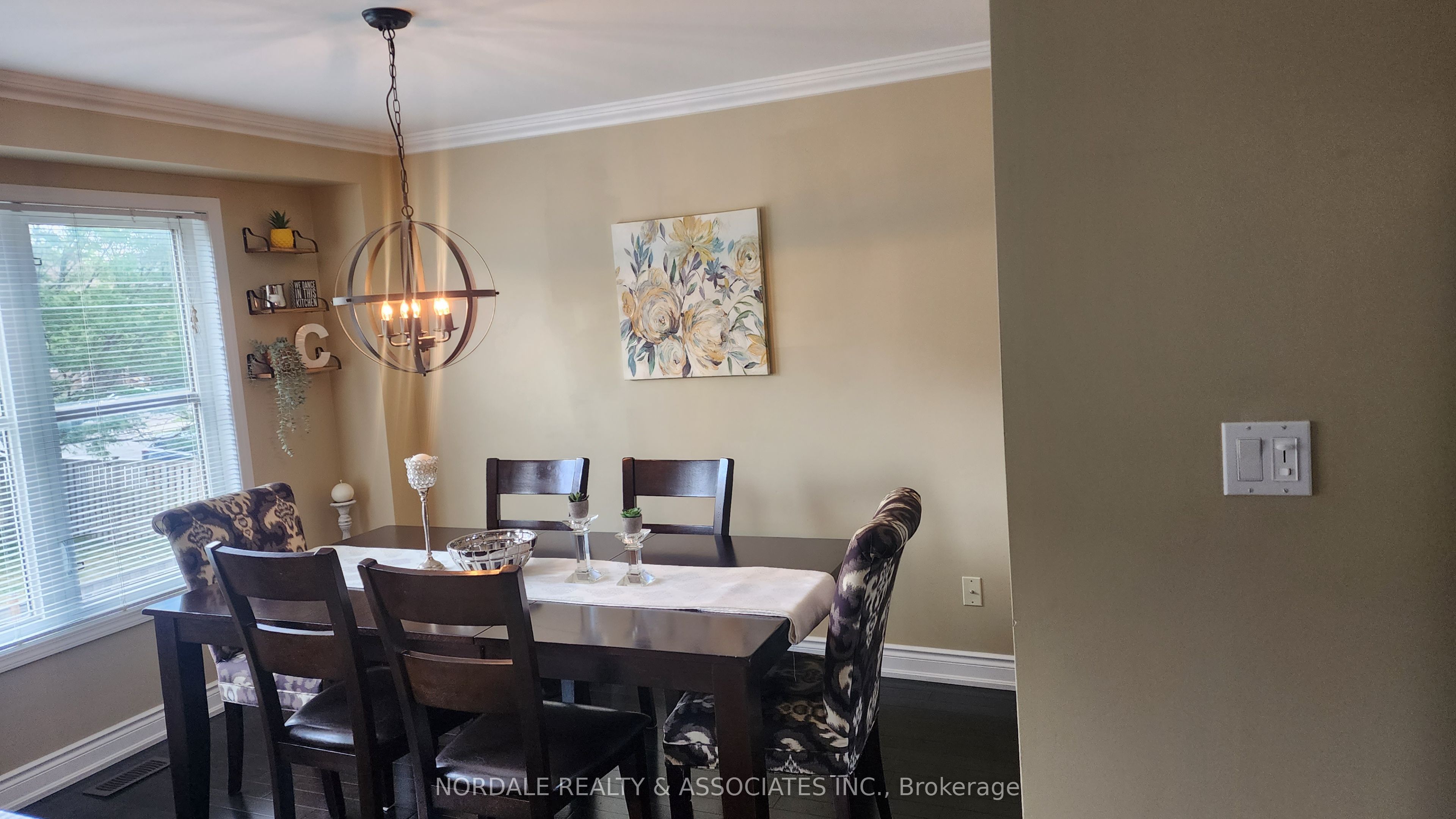 2381 Coho Way Property Photo 11