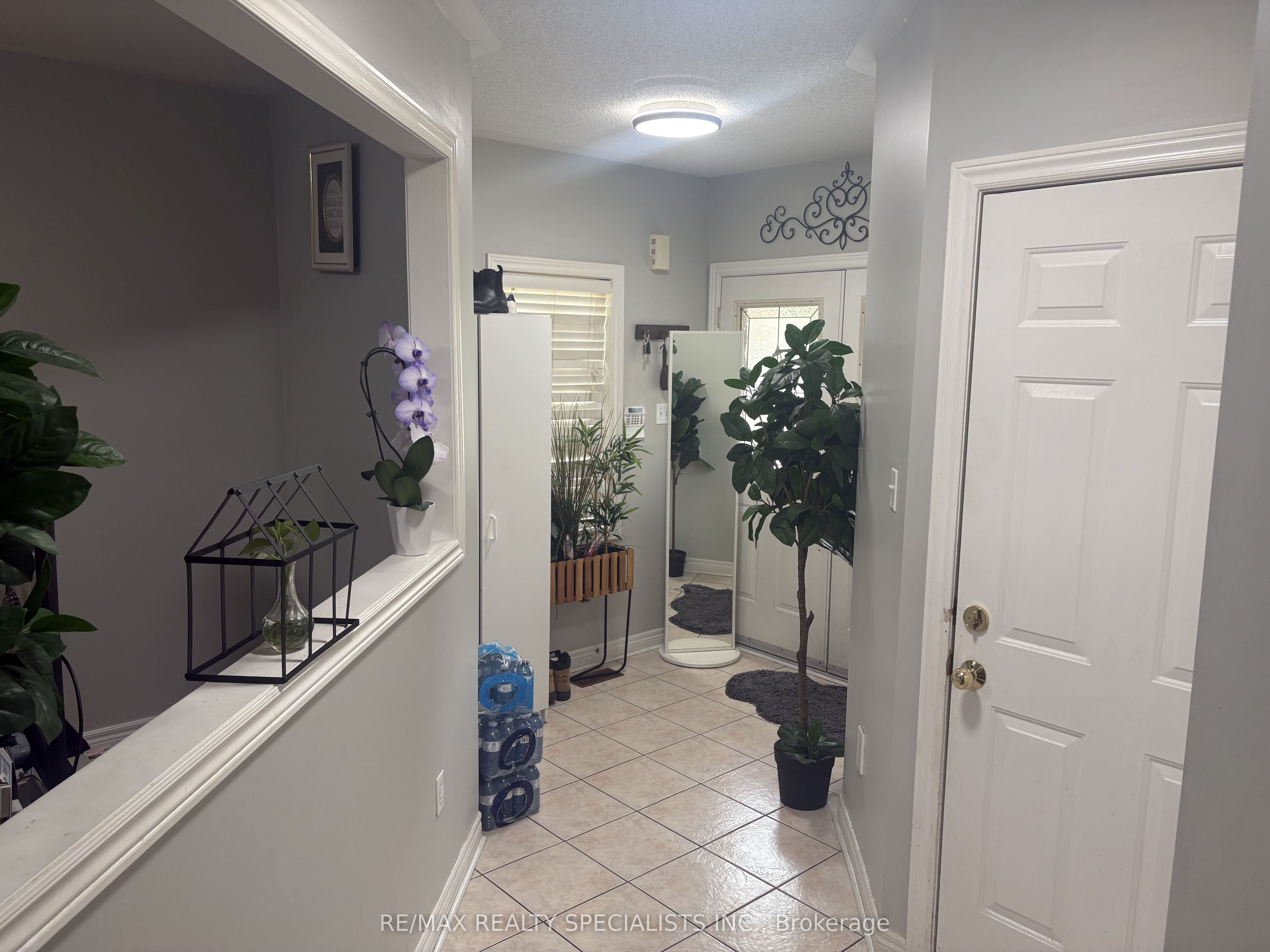 3137 Bentley Drive Property Photo 5