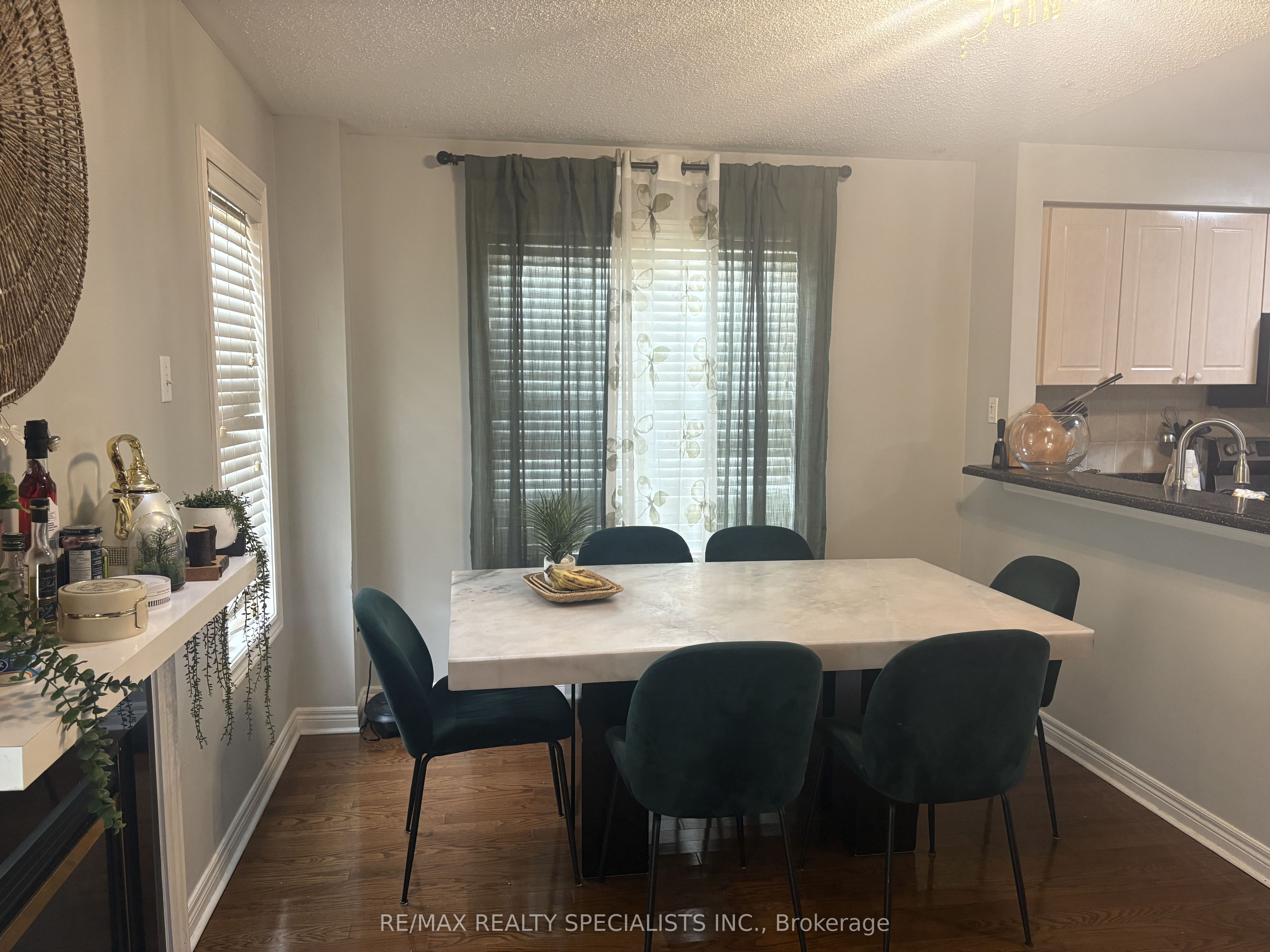 3137 Bentley Drive Property Photo 16
