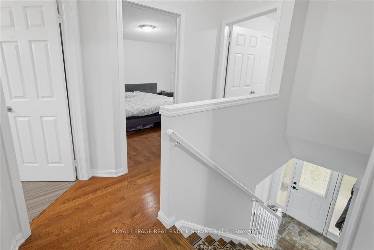 5185 Bunton Crescent Property Photo 9