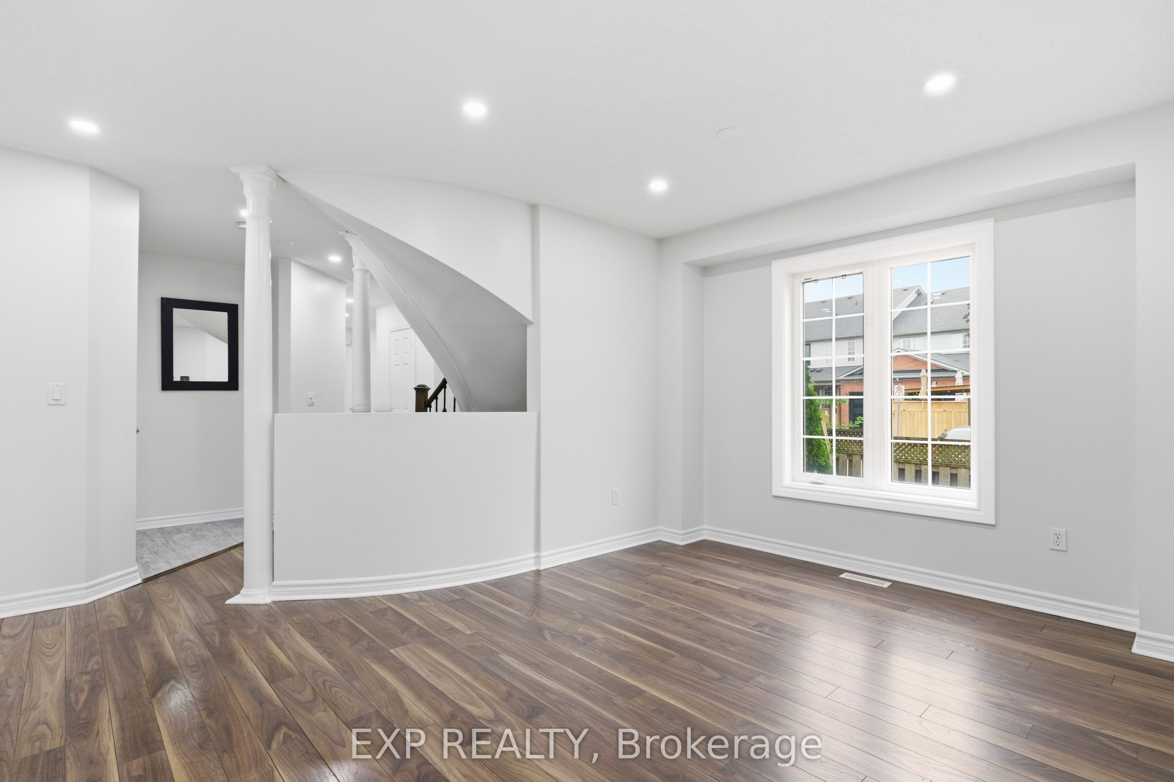1015 Borden Lane Property Photo 8