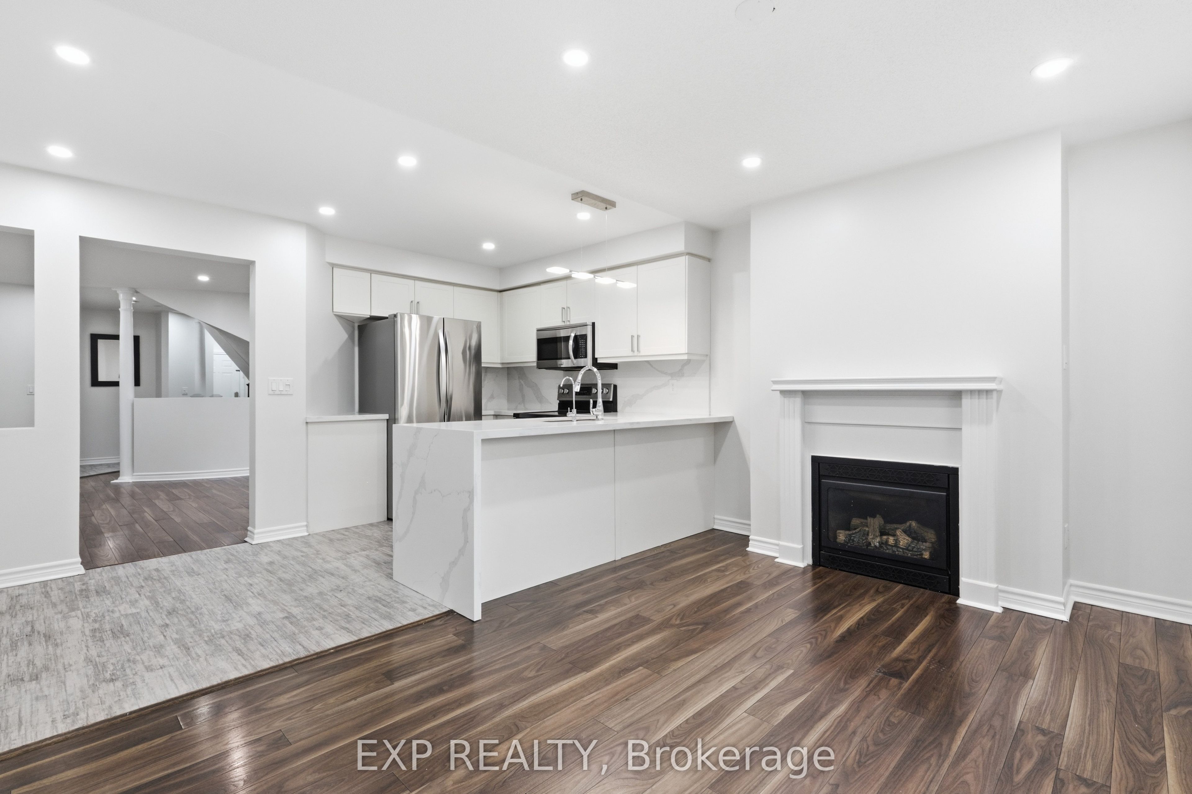 1015 Borden Lane Property Photo 15