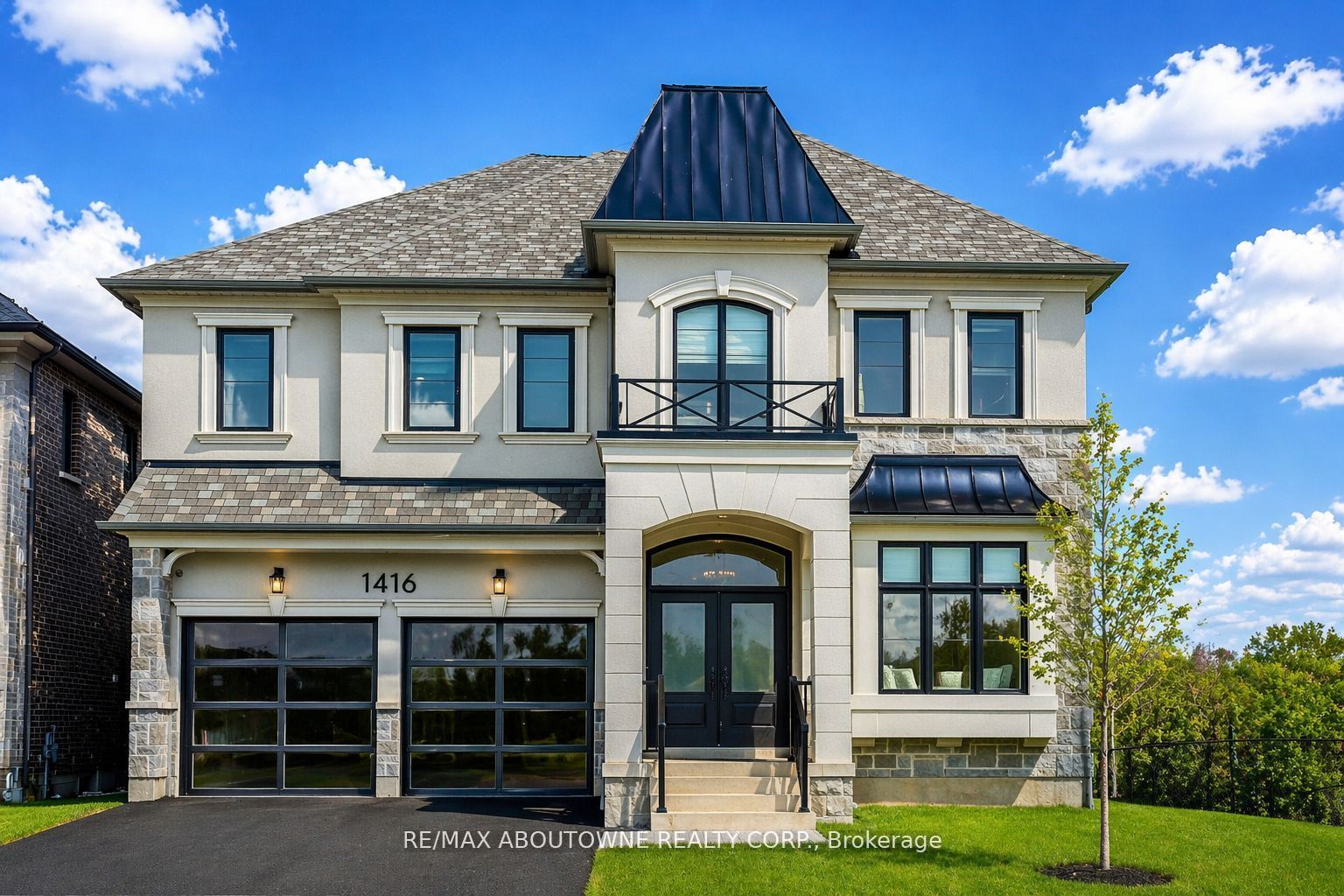 1416 Ford Strathy Crescent S Property Photo 1