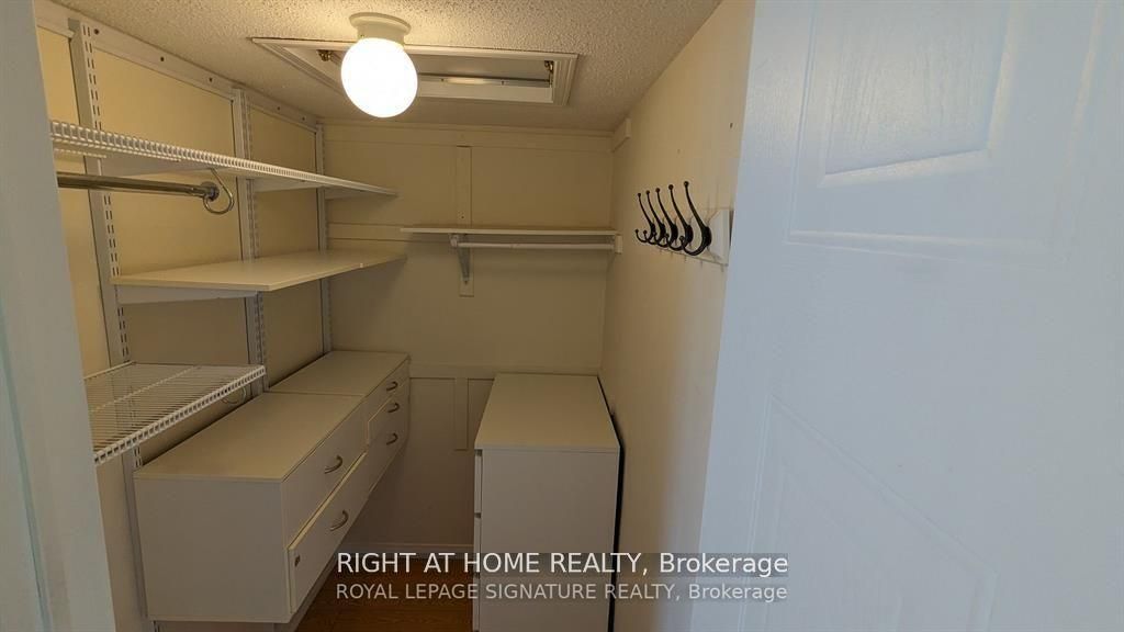 4869 Half Moon Grove 27 Property Photo 19