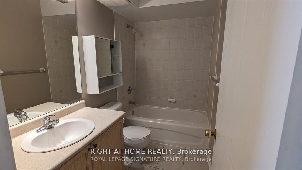 4869 Half Moon Grove 27 Property Photo 25