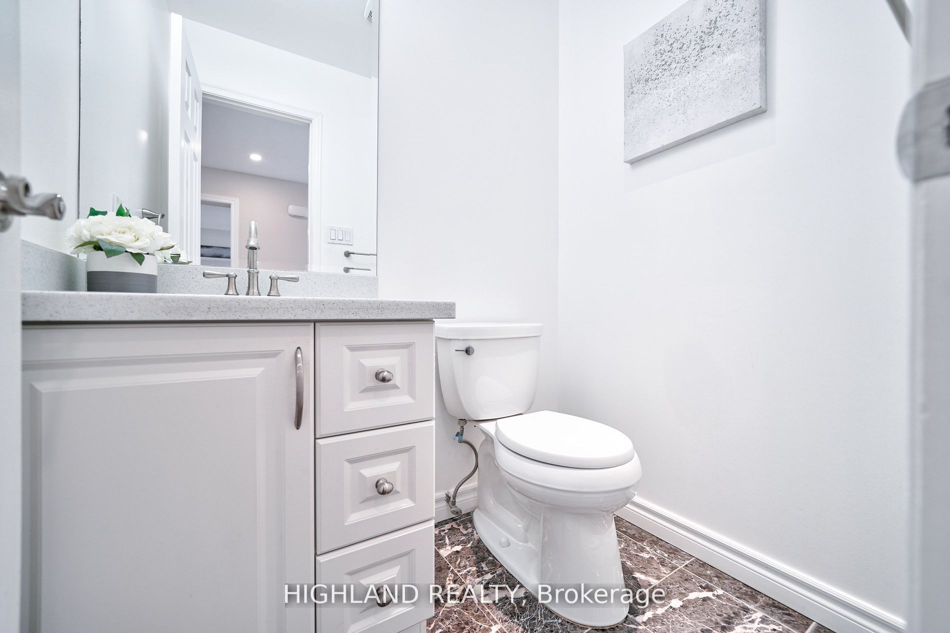 3591 Copernicus Drive Property Photo 17