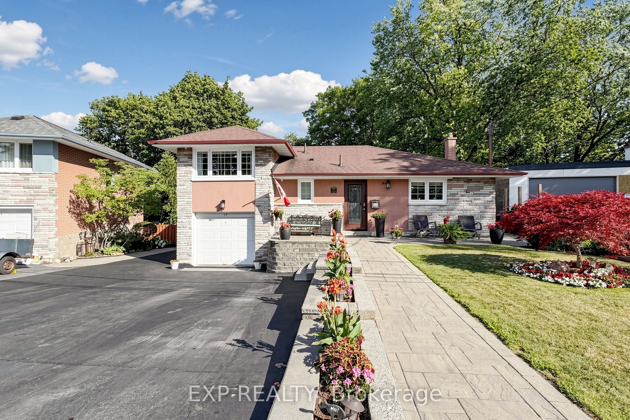 77 Letchworth Crescent Property Photo 4