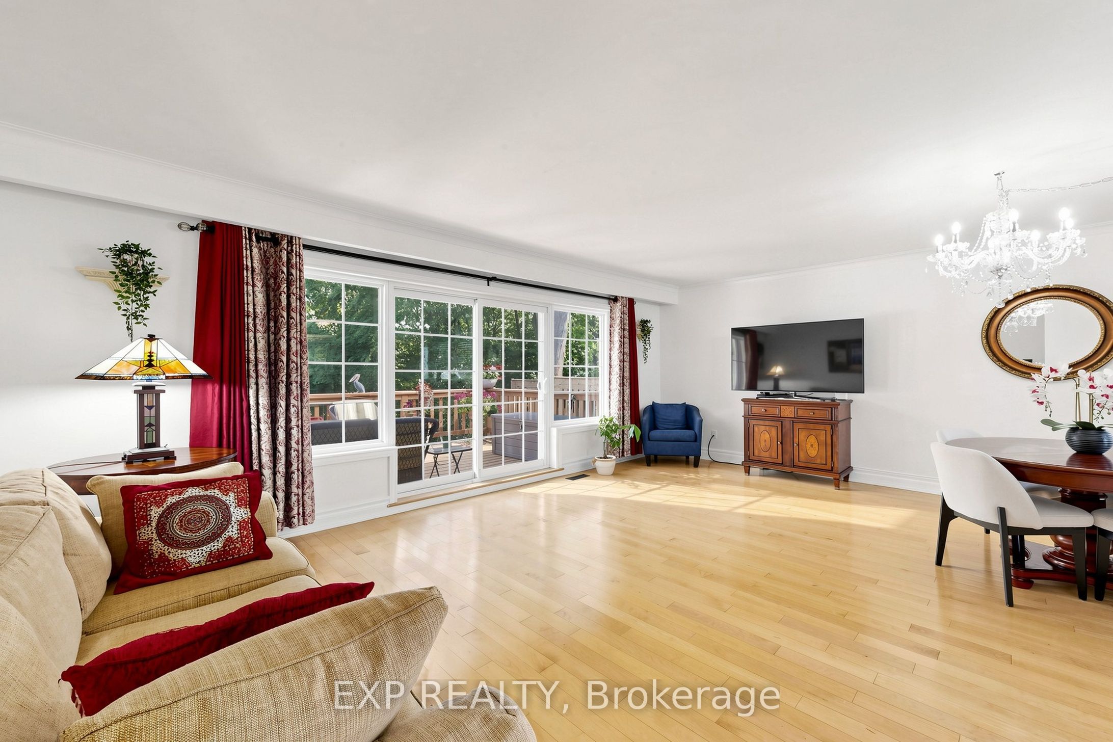 77 Letchworth Crescent Property Photo 6