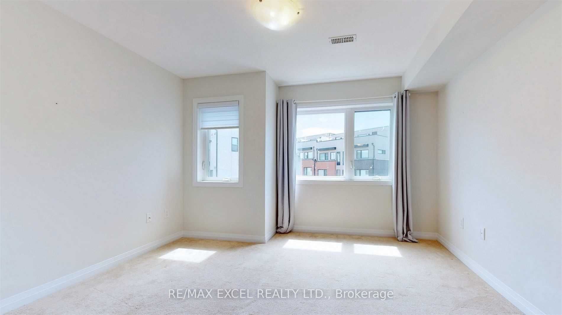 33 Thomas Mulholland Drive Property Photo 8