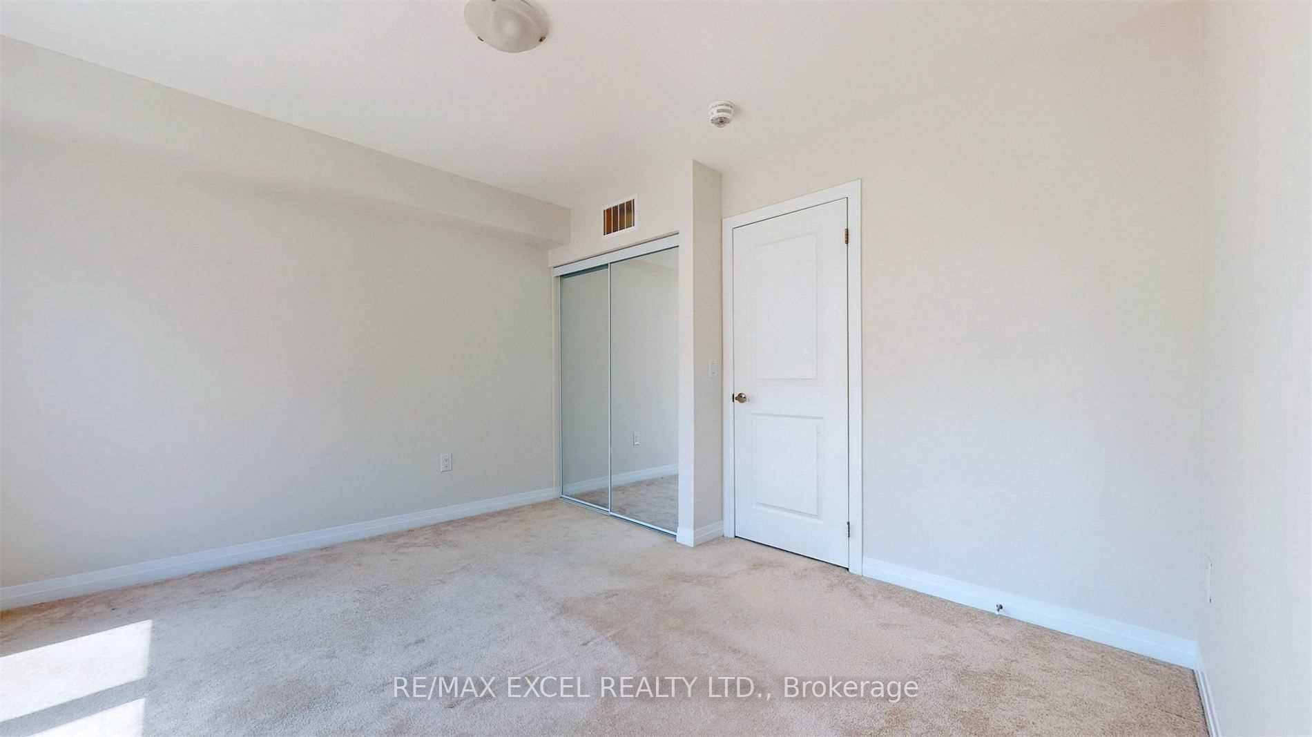 33 Thomas Mulholland Drive Property Photo 9