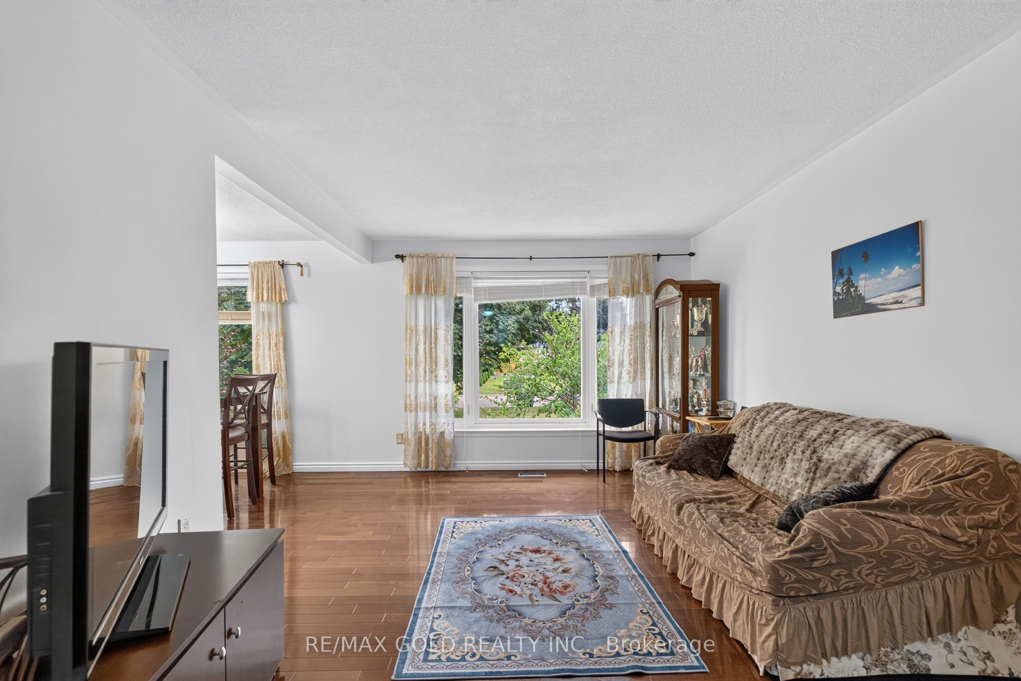 32 Dunblaine Crescent Property Photo 7