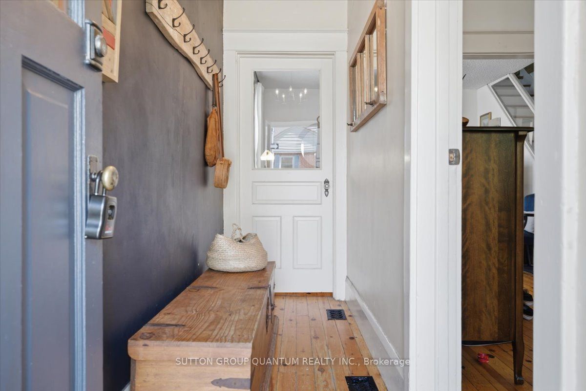 137 Chisholm Street Property Photo 7