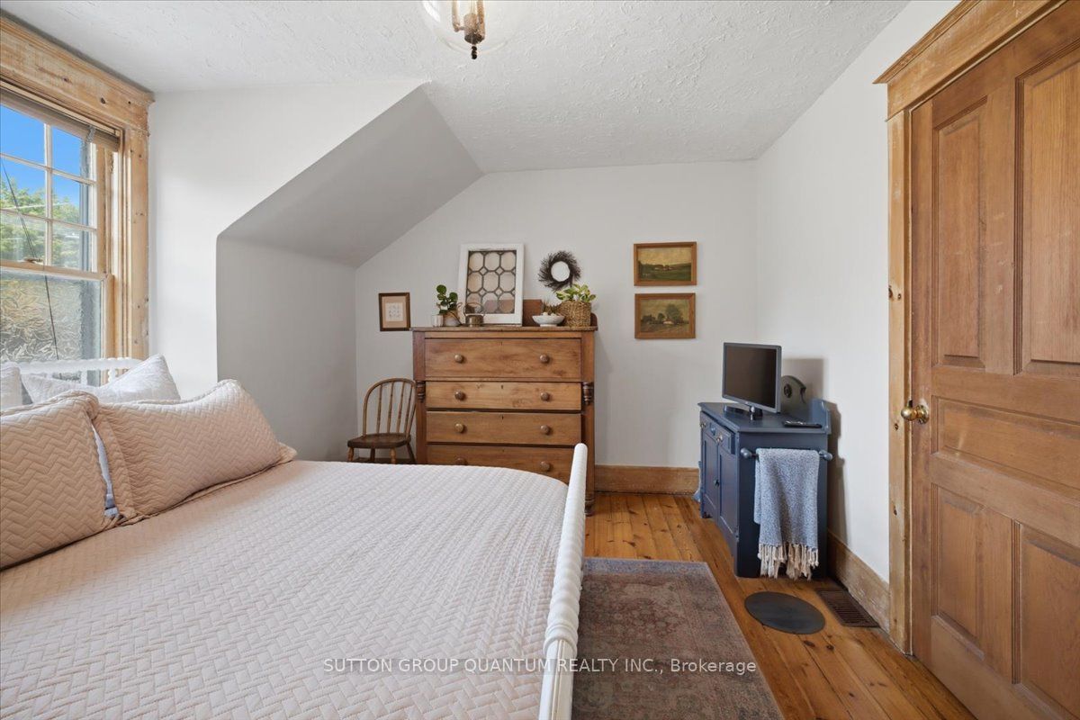 137 Chisholm Street Property Photo 25