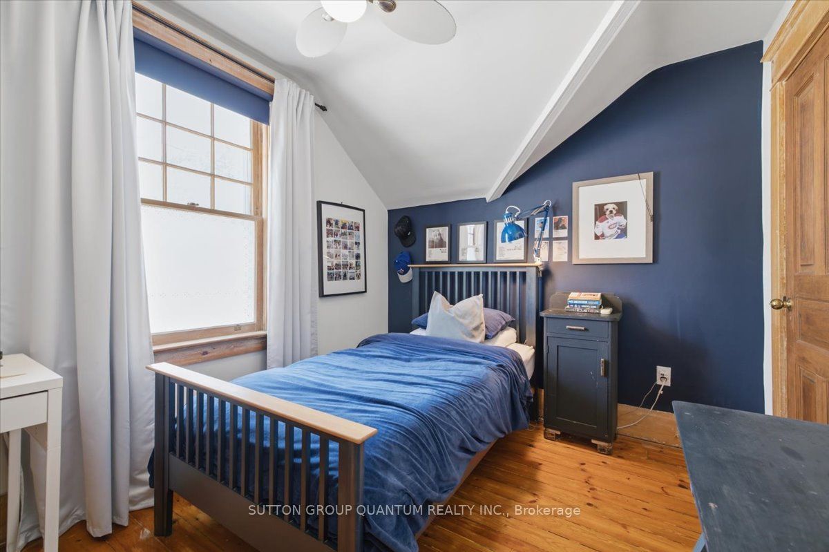 137 Chisholm Street Property Photo 28