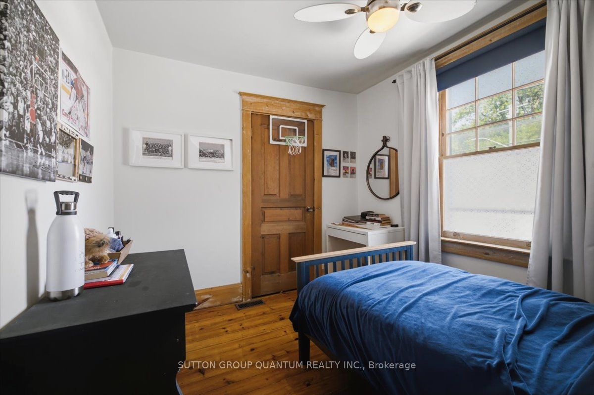 137 Chisholm Street Property Photo 29