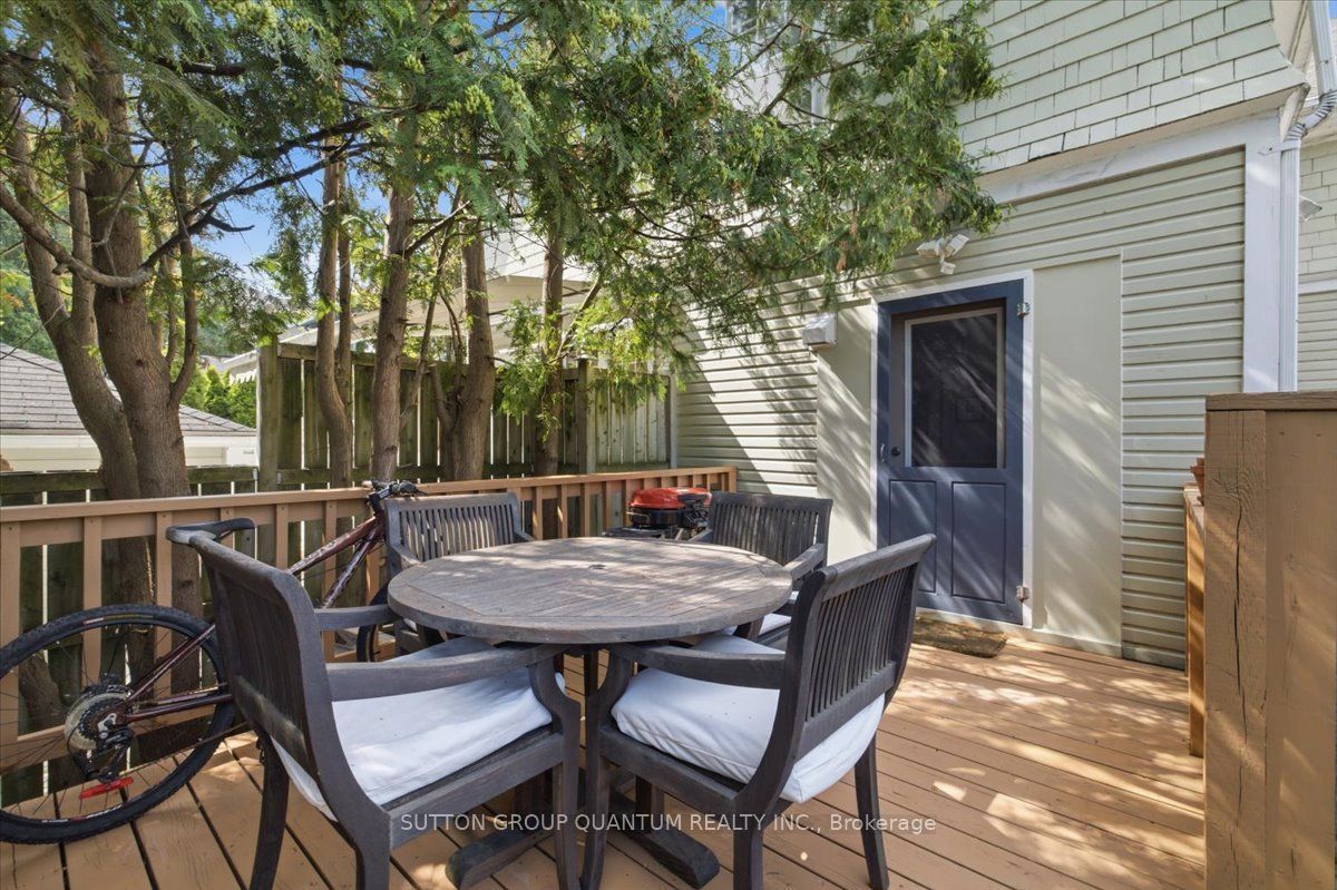 137 Chisholm Street Property Photo 40