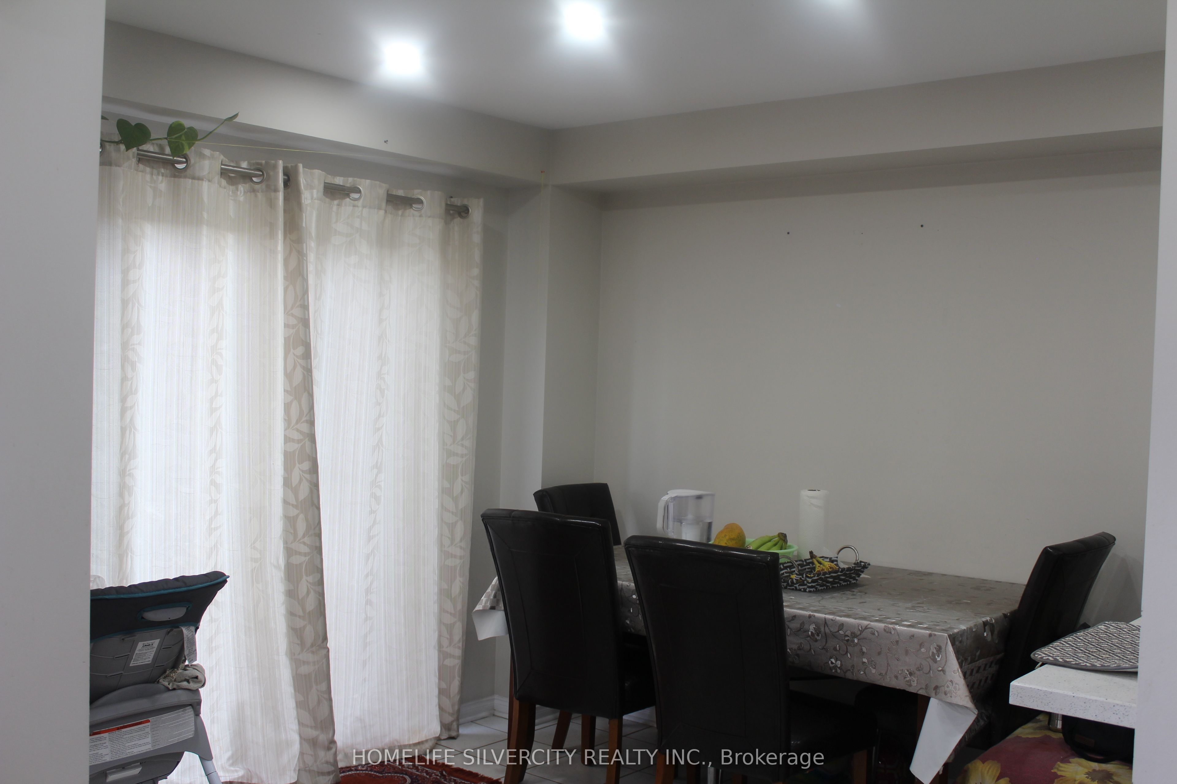 92 Tomabrook Crescent Property Photo 15