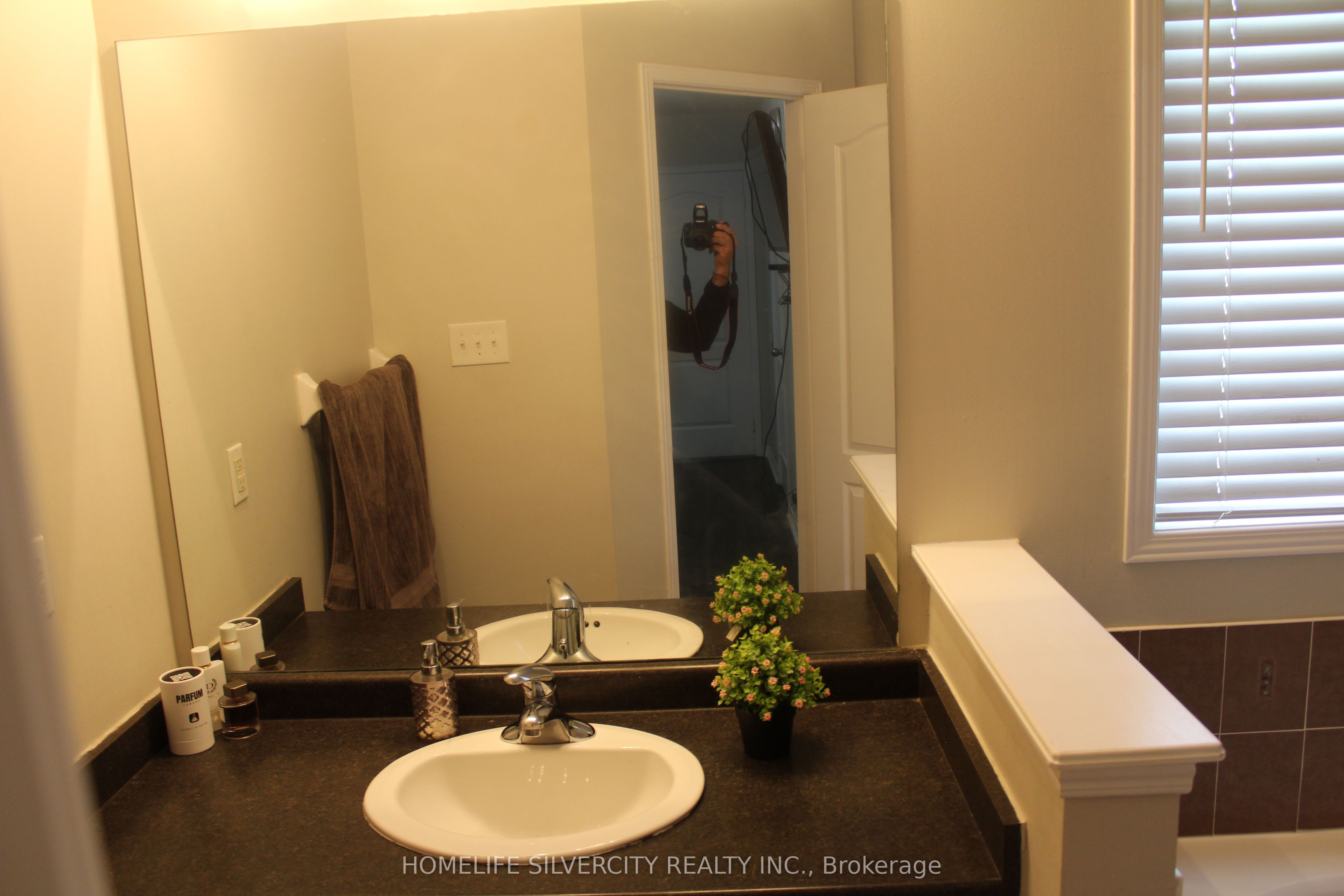 92 Tomabrook Crescent Property Photo 28