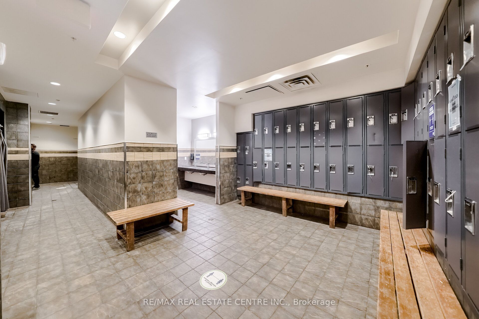 50 Absolute Avenue Lph8 Property Photo 39