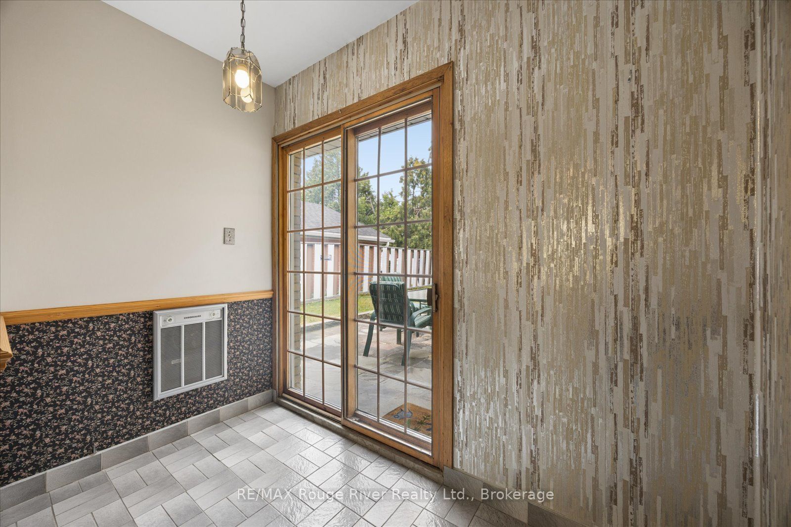 20 Tayrow Road Property Photo 7