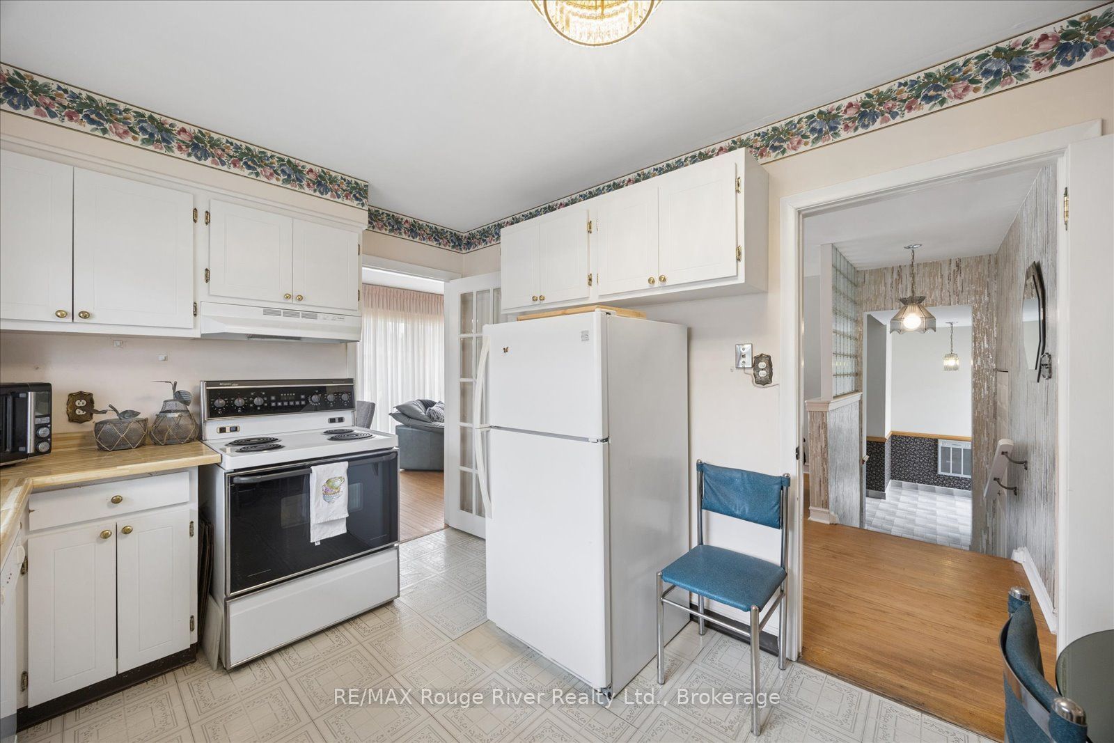 20 Tayrow Road Property Photo 17