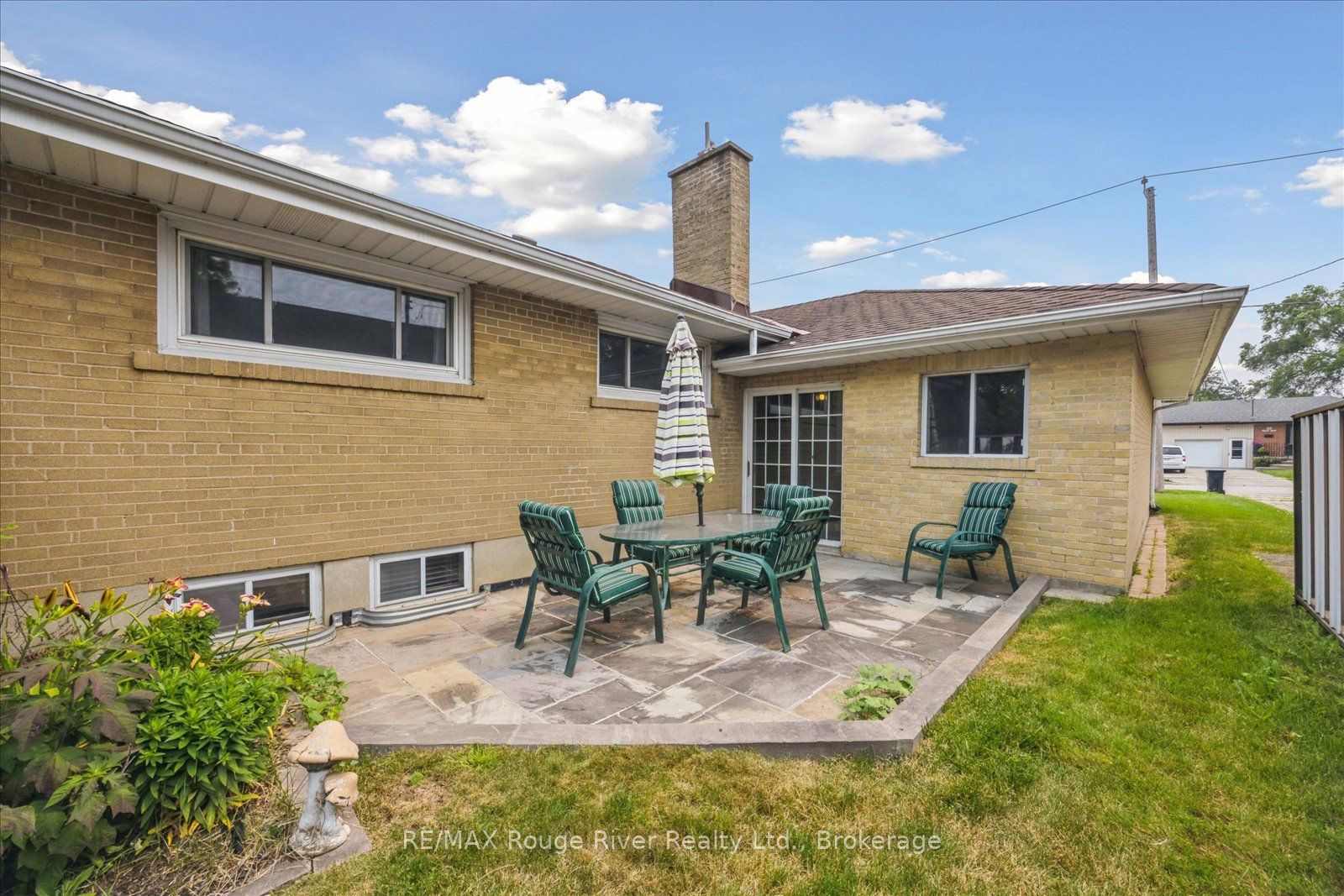 20 Tayrow Road Property Photo 38