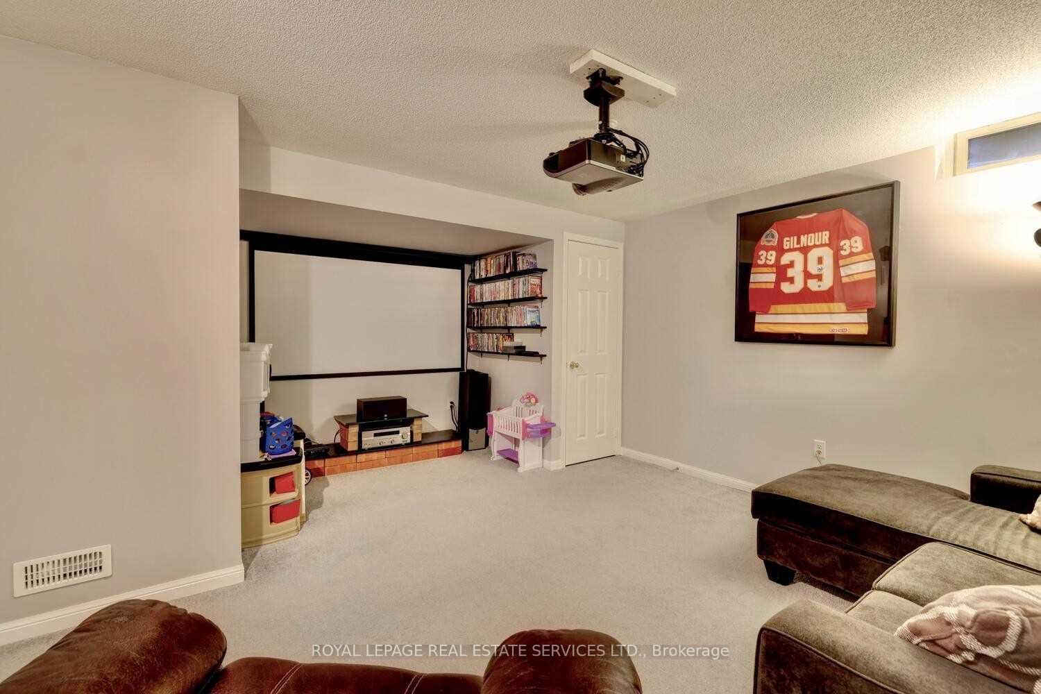 1148 Bonin Crescent Property Photo 18