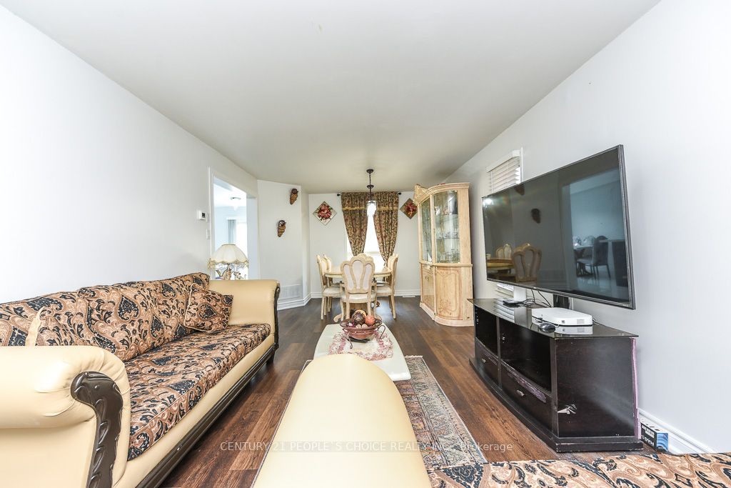 6 Sunny Glen Crescent Property Photo 11